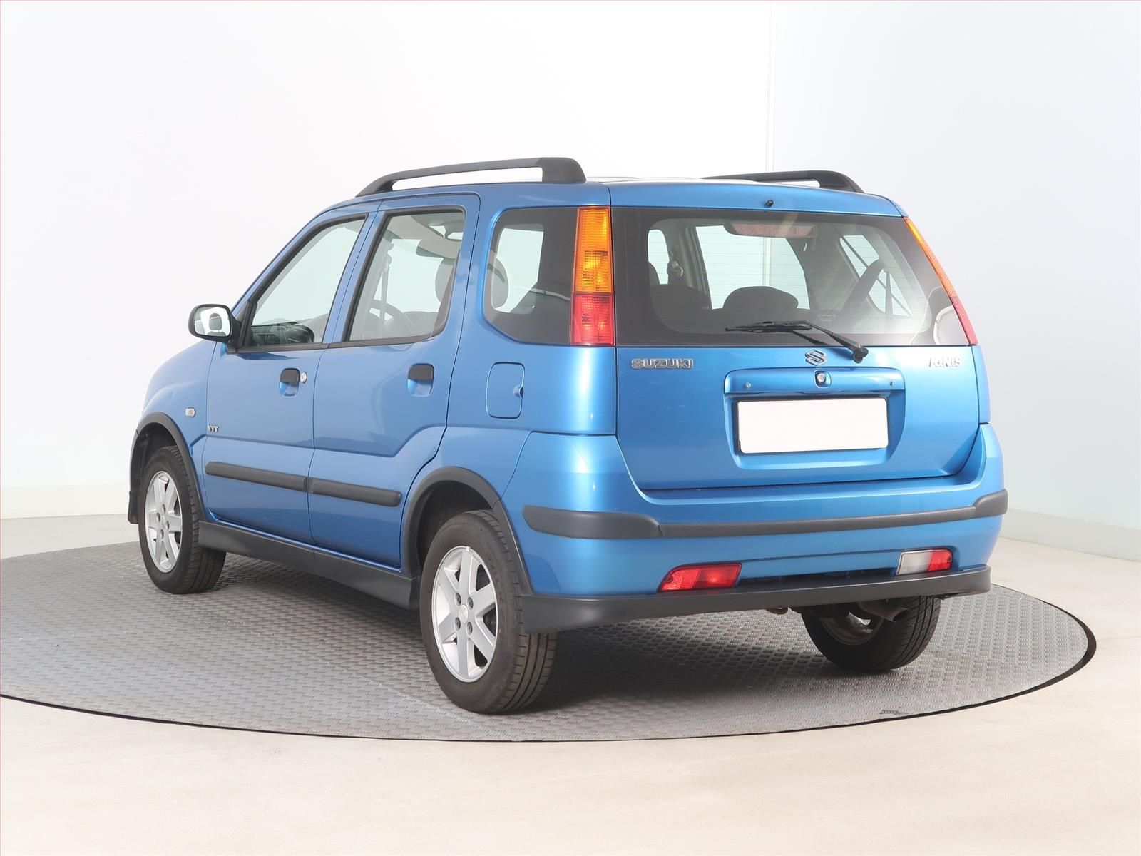 Suzuki Ignis, 1.3, po STK, oblíbený vůz - fotka 4
