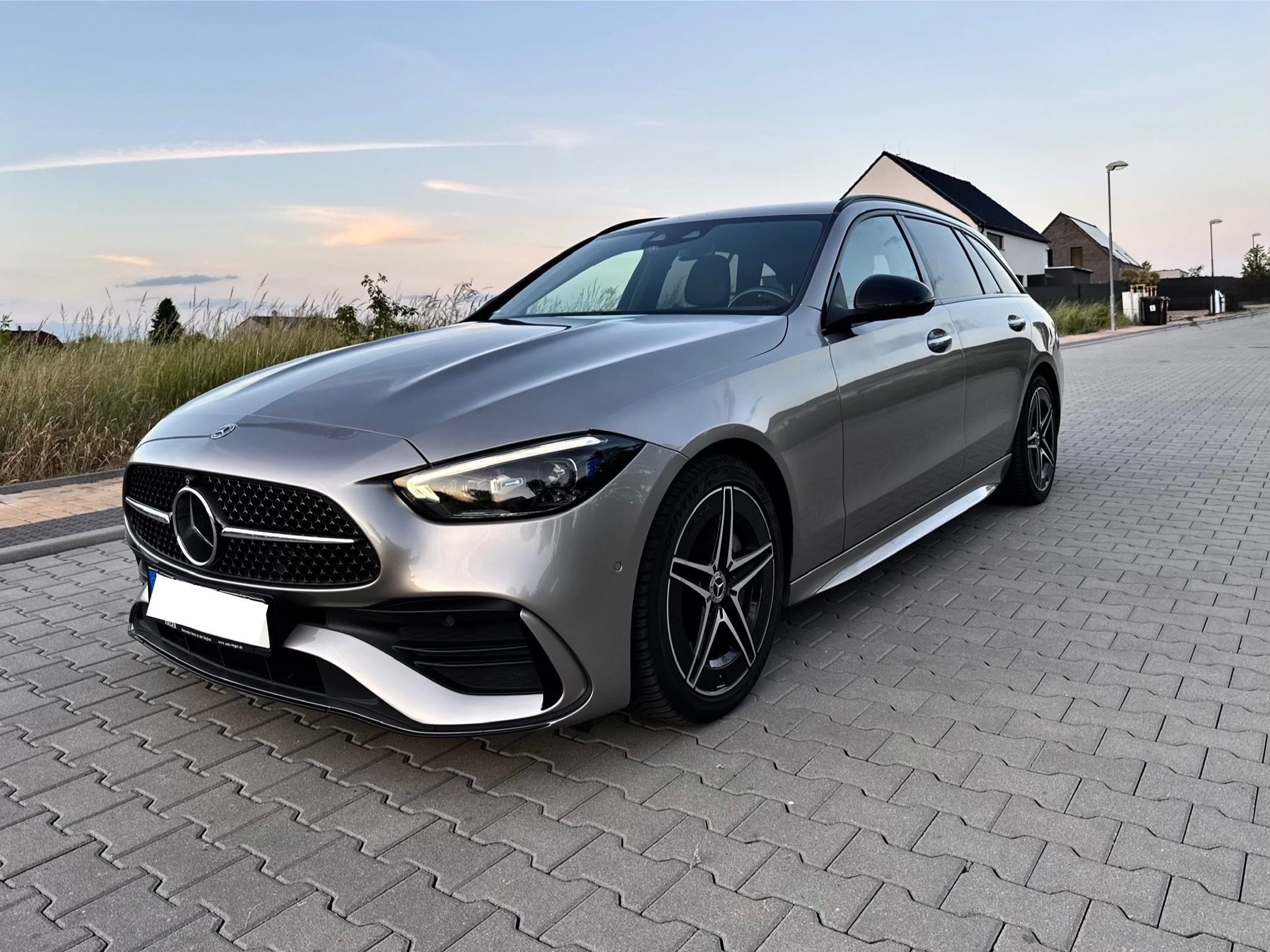 Mercedes-Benz Třídy C, C300D,AMG Line + Night Edition - fotka 3