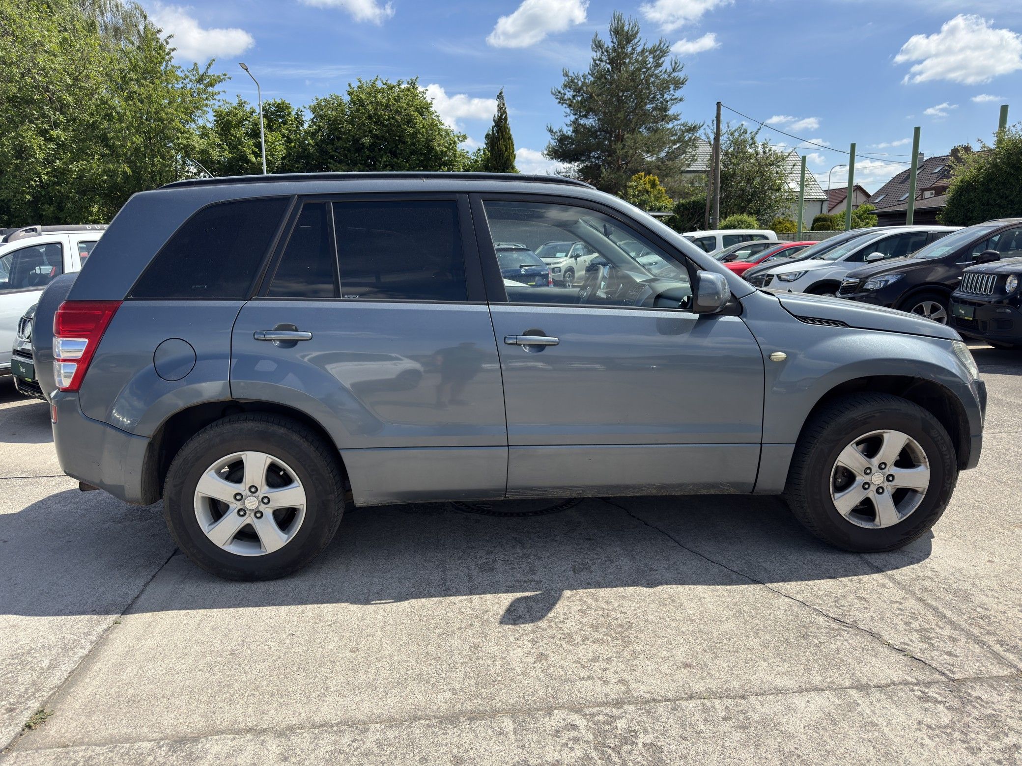 Suzuki Grand Vitara, 2.0i + LPG 103 kW - fotka 3