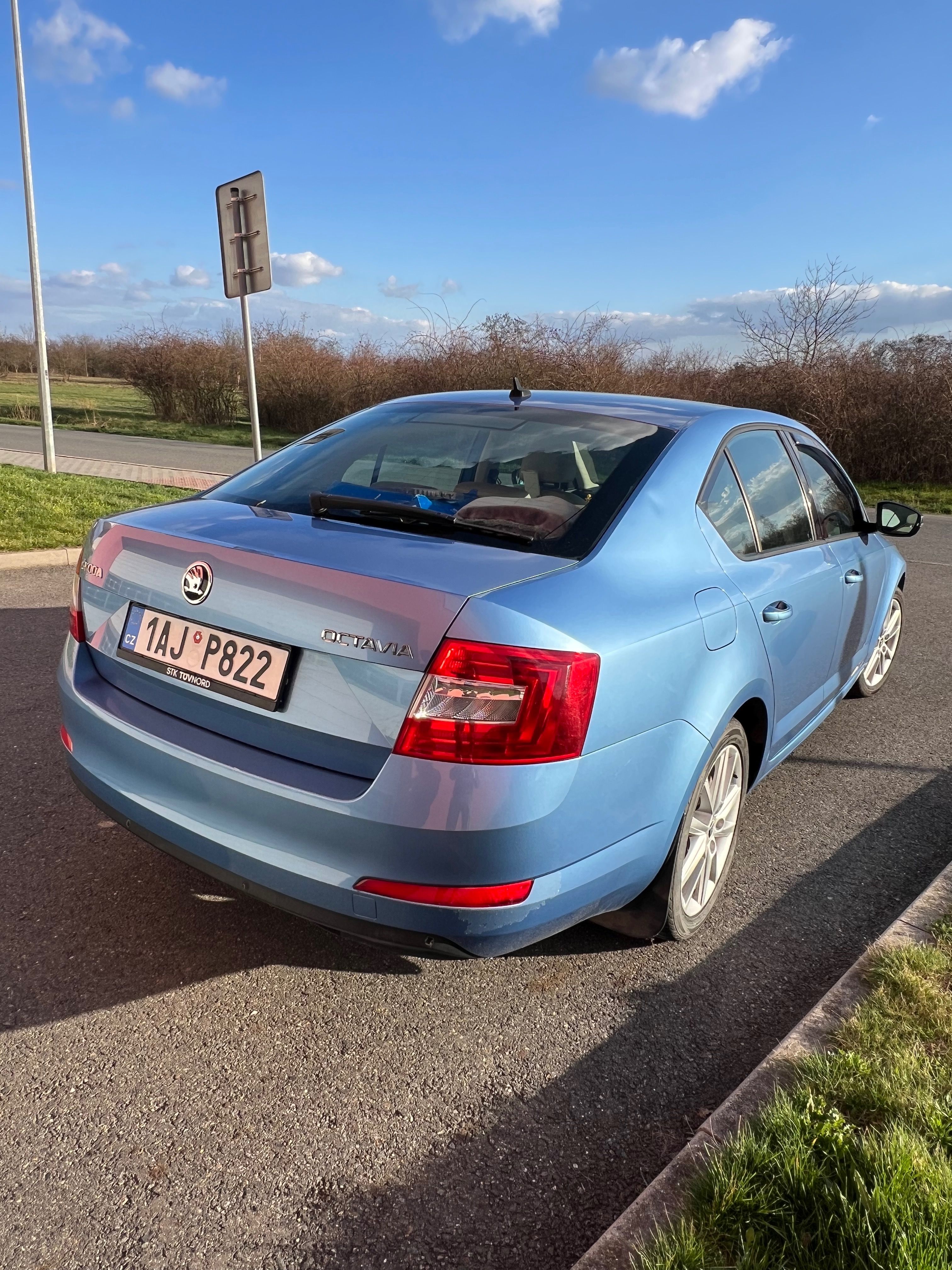 Škoda Octavia, 2 TDI - fotka 5