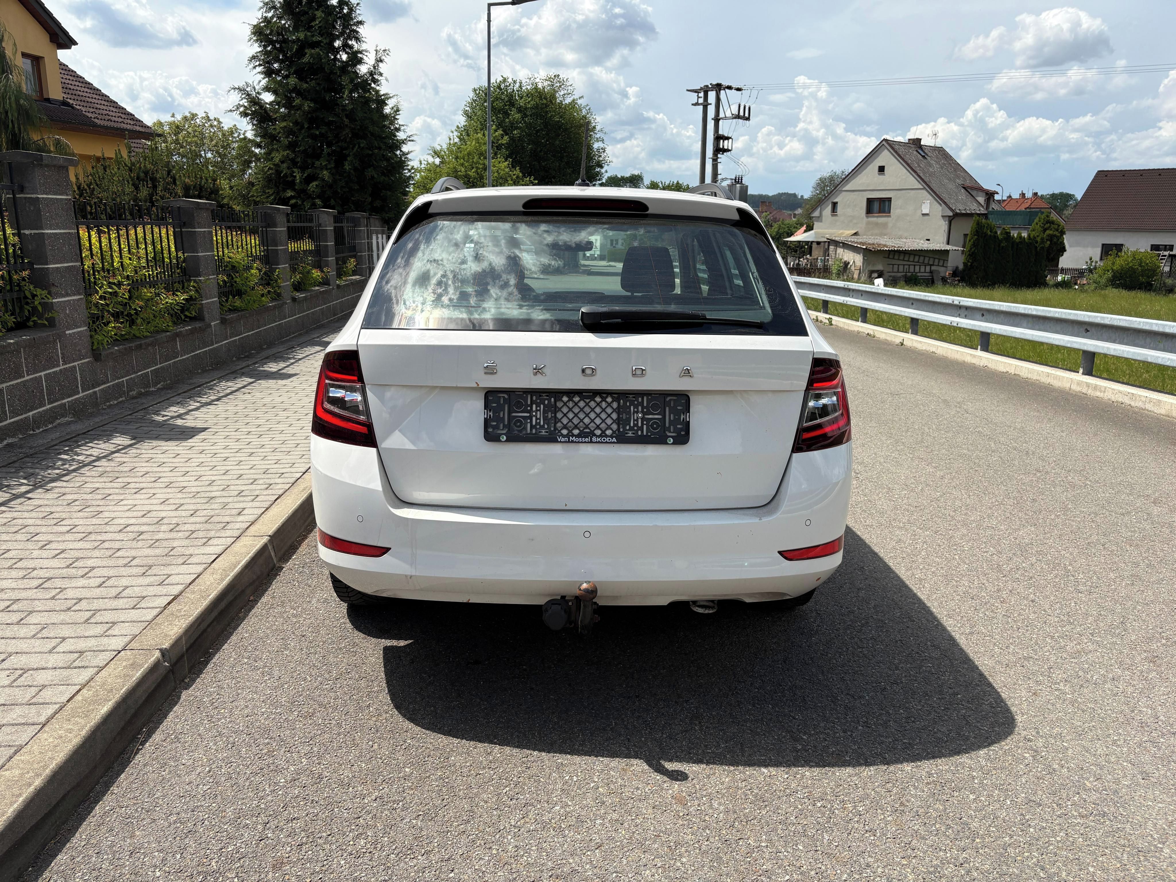 Škoda Fabia, KOMBI 1.0 TSI - fotka 5