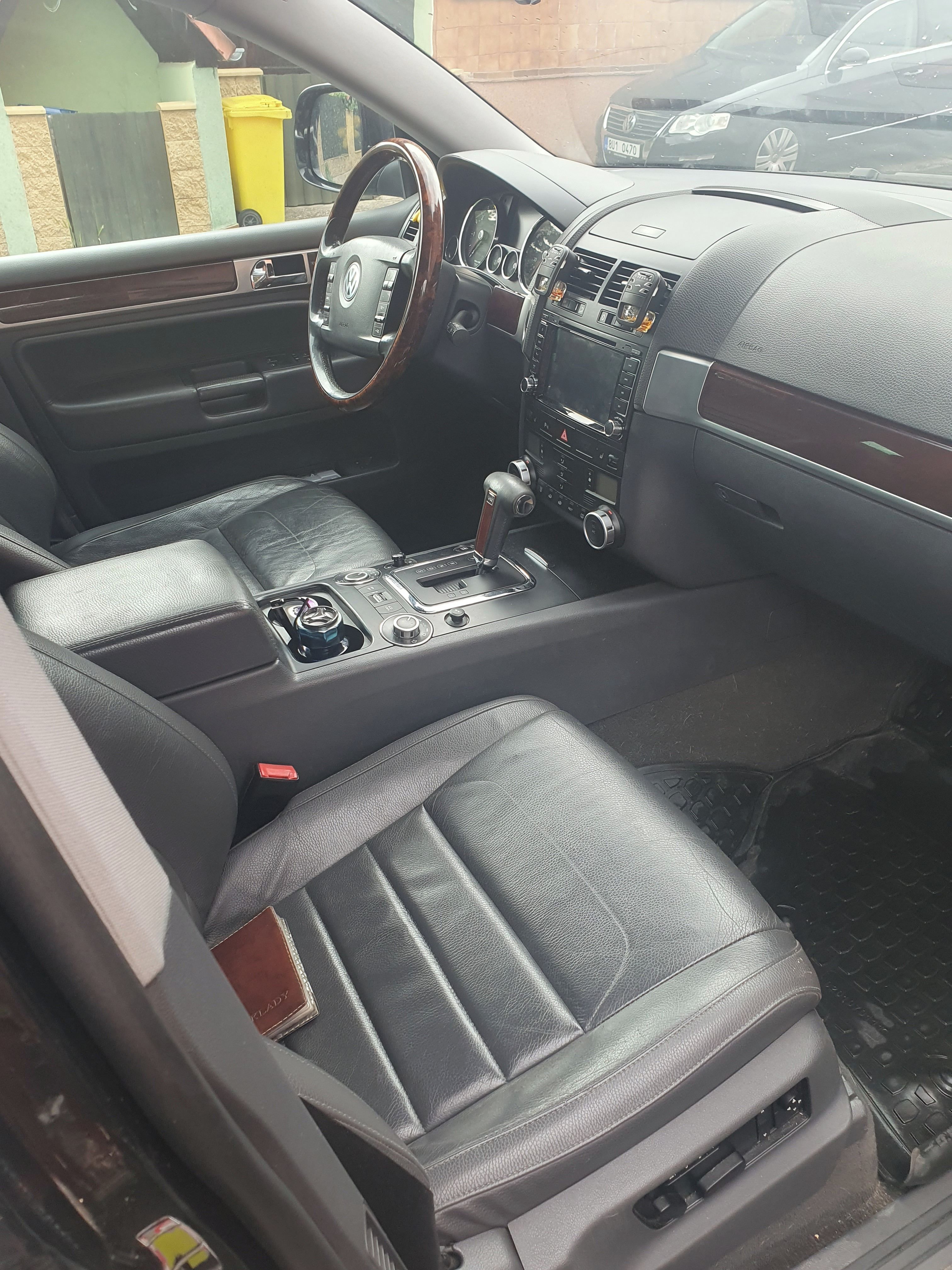 Volkswagen Touareg, 3 l diesel - fotka 6