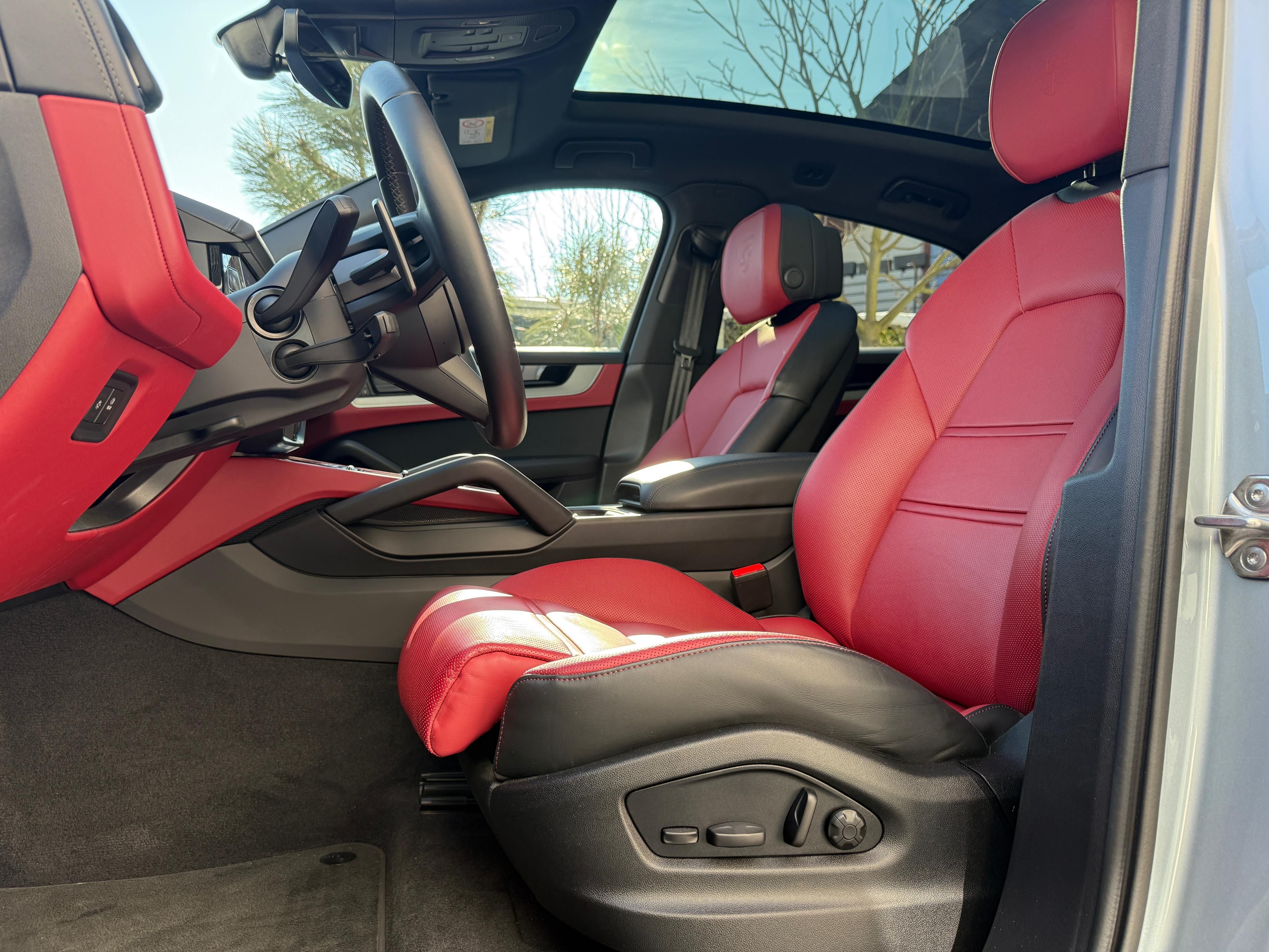 Porsche Cayenne, Porsche Cayenne 3.0 V6 - fotka 5