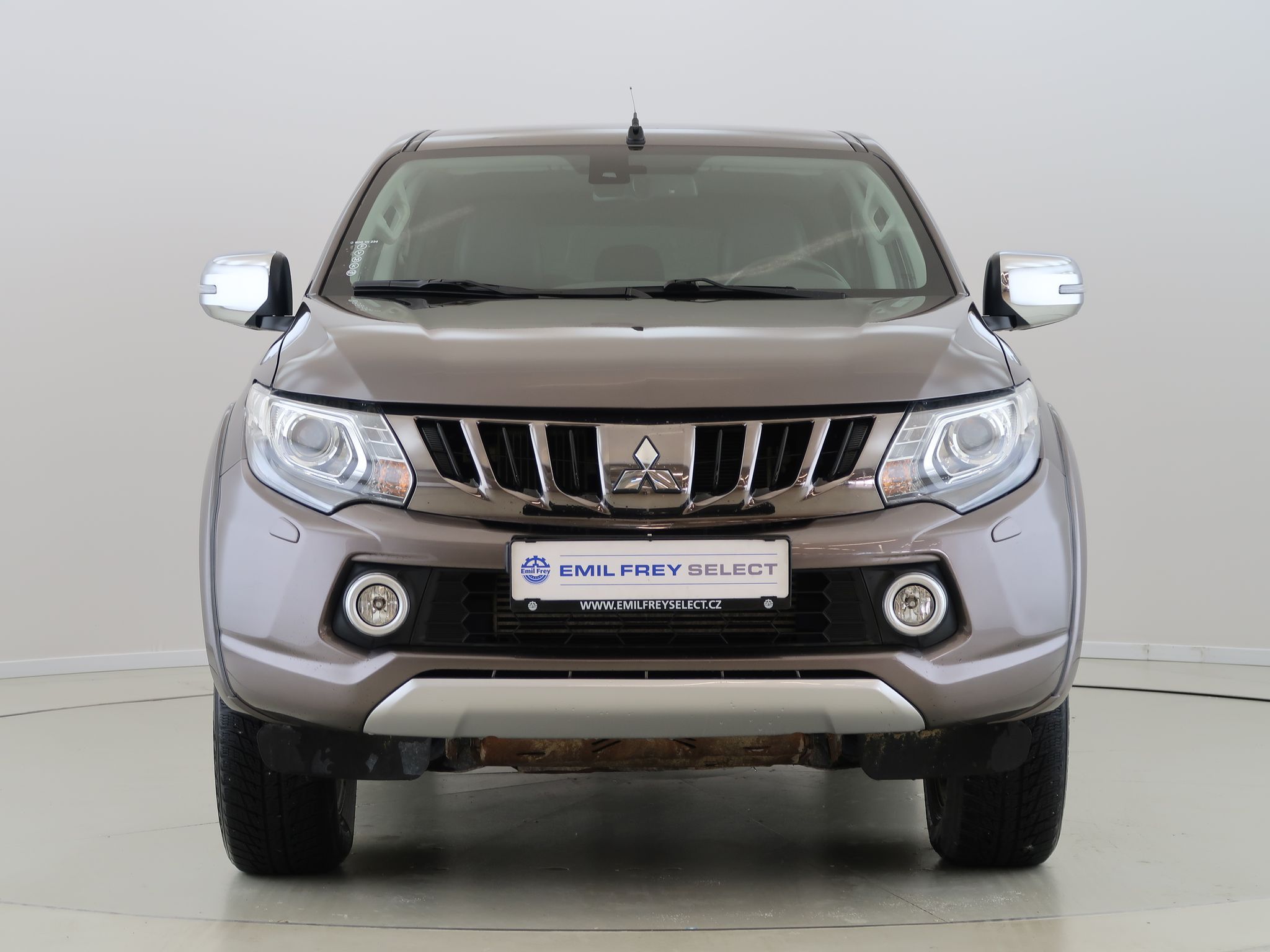 Mitsubishi L200, 2.4DI-D,133kW,CZ,AT,4x4 - fotka 2