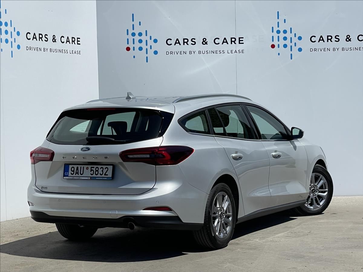 Ford Focus, 1,5 Ecoblue AT8 Titanium - fotka 3