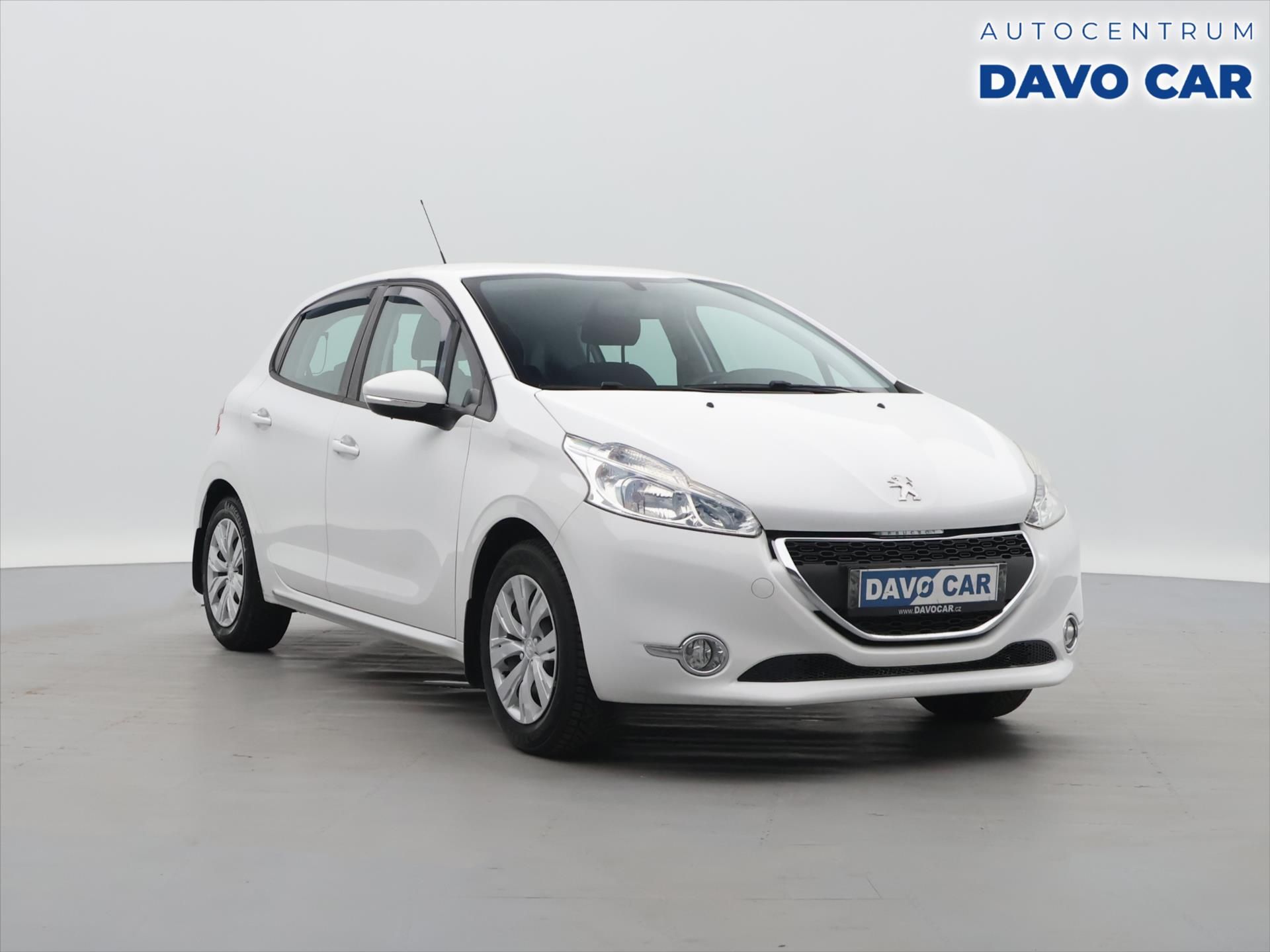 Peugeot 208, 1,0 i 50kW Klimatizace
