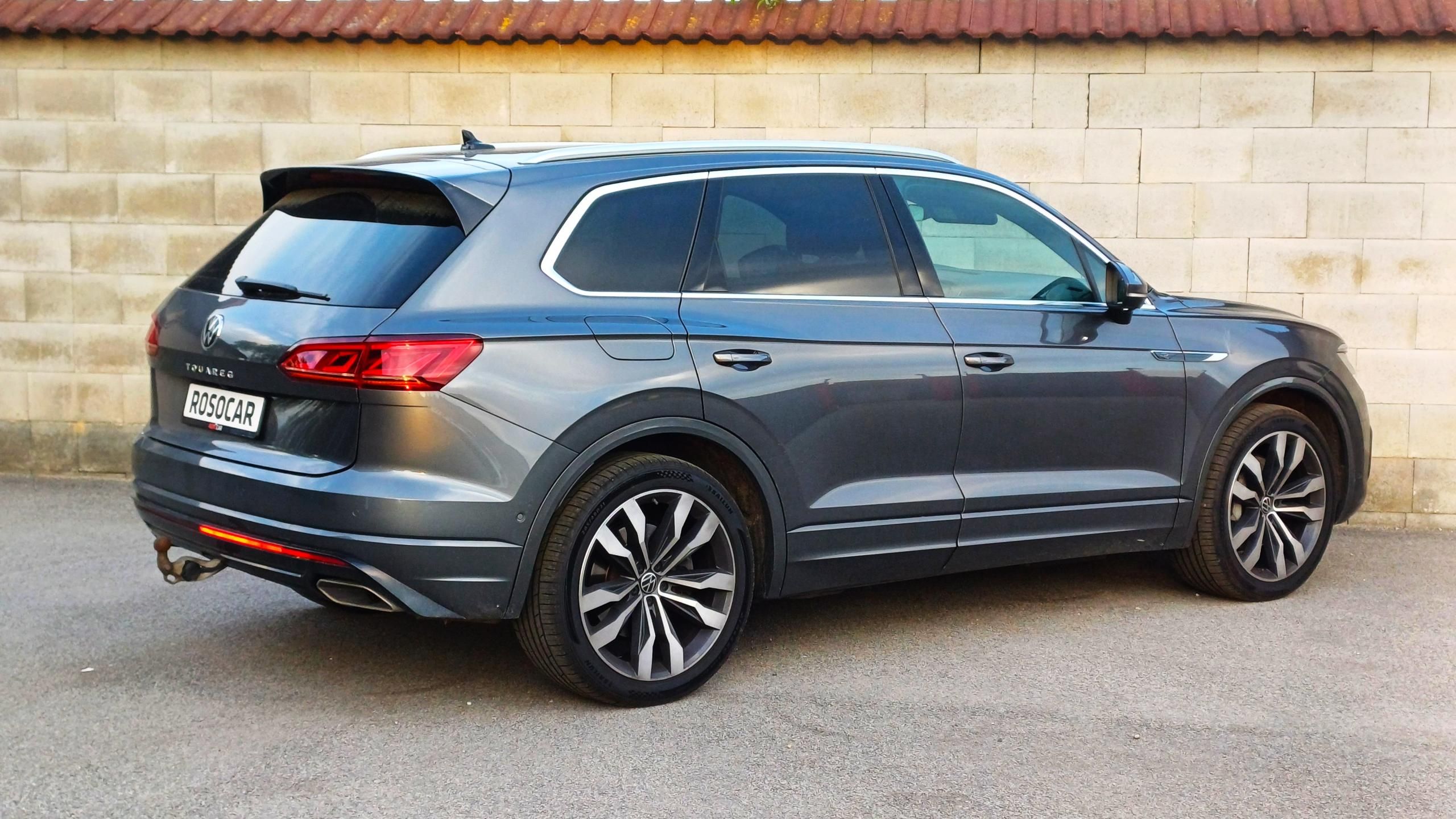 Volkswagen Touareg, TSI 250kW R-LINE - fotka 4