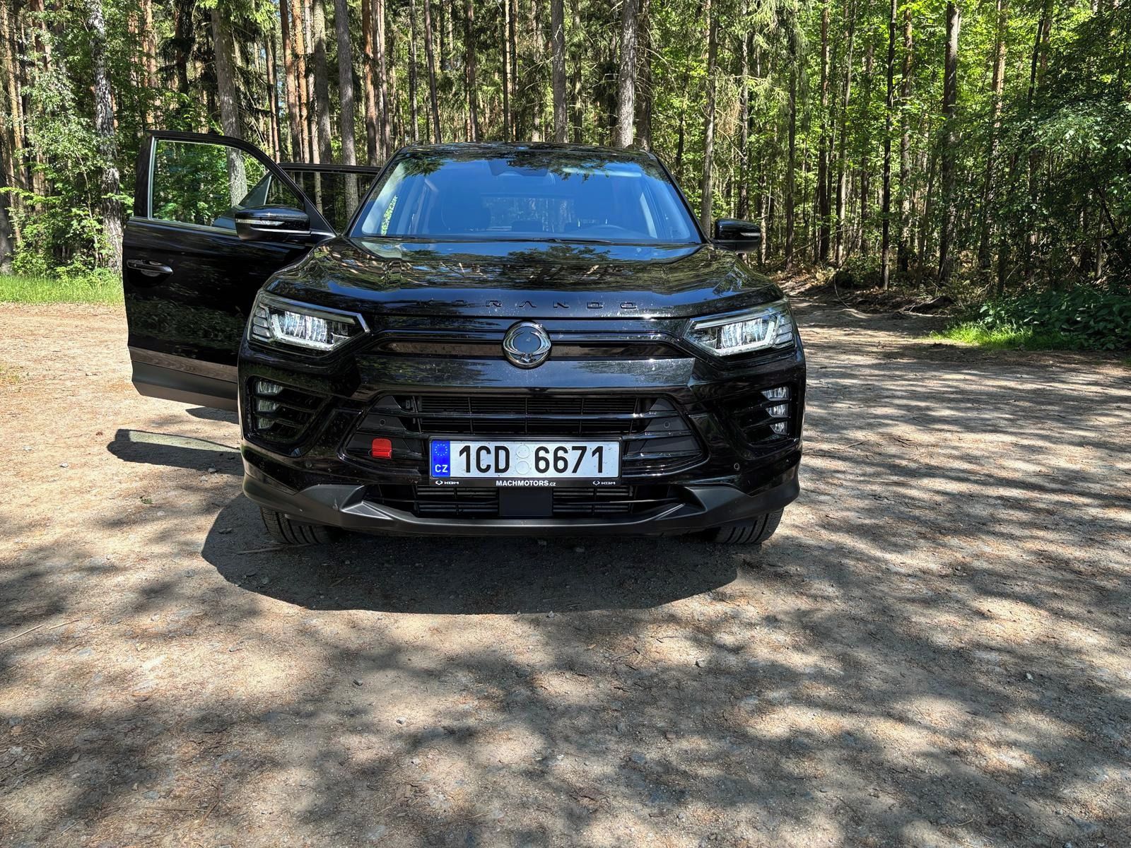 SsangYong Korando, Zánovní Korando Black packet - fotka 6