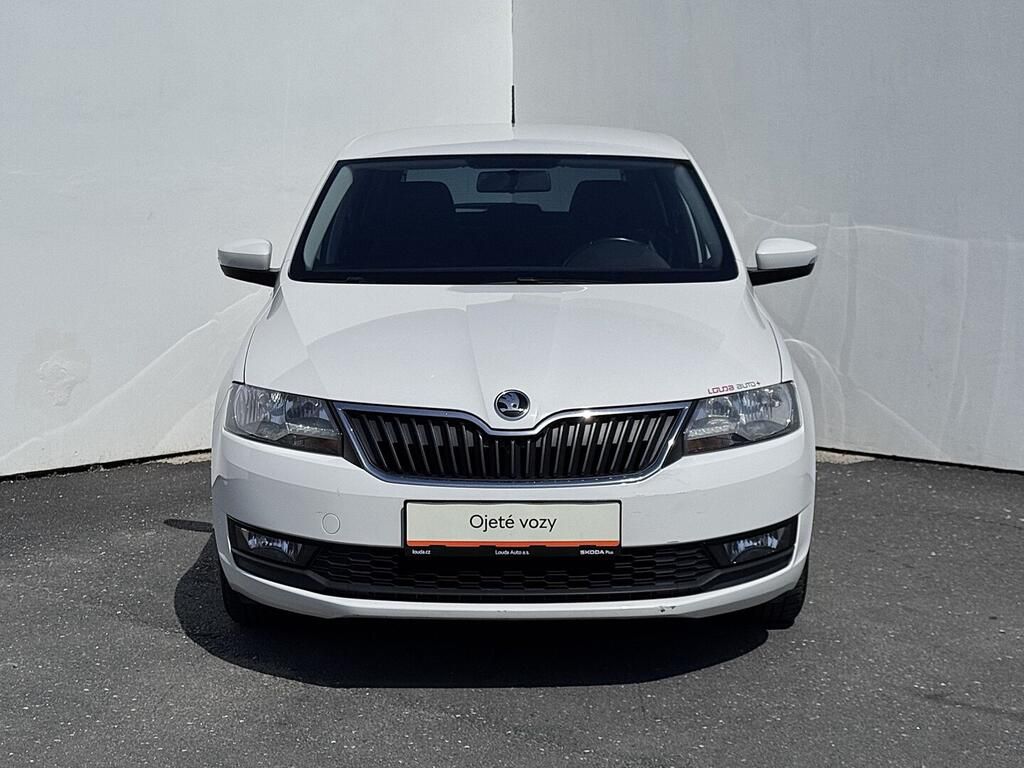 Škoda Rapid, Ambition 1.0 TSI 70 kW - fotka 4