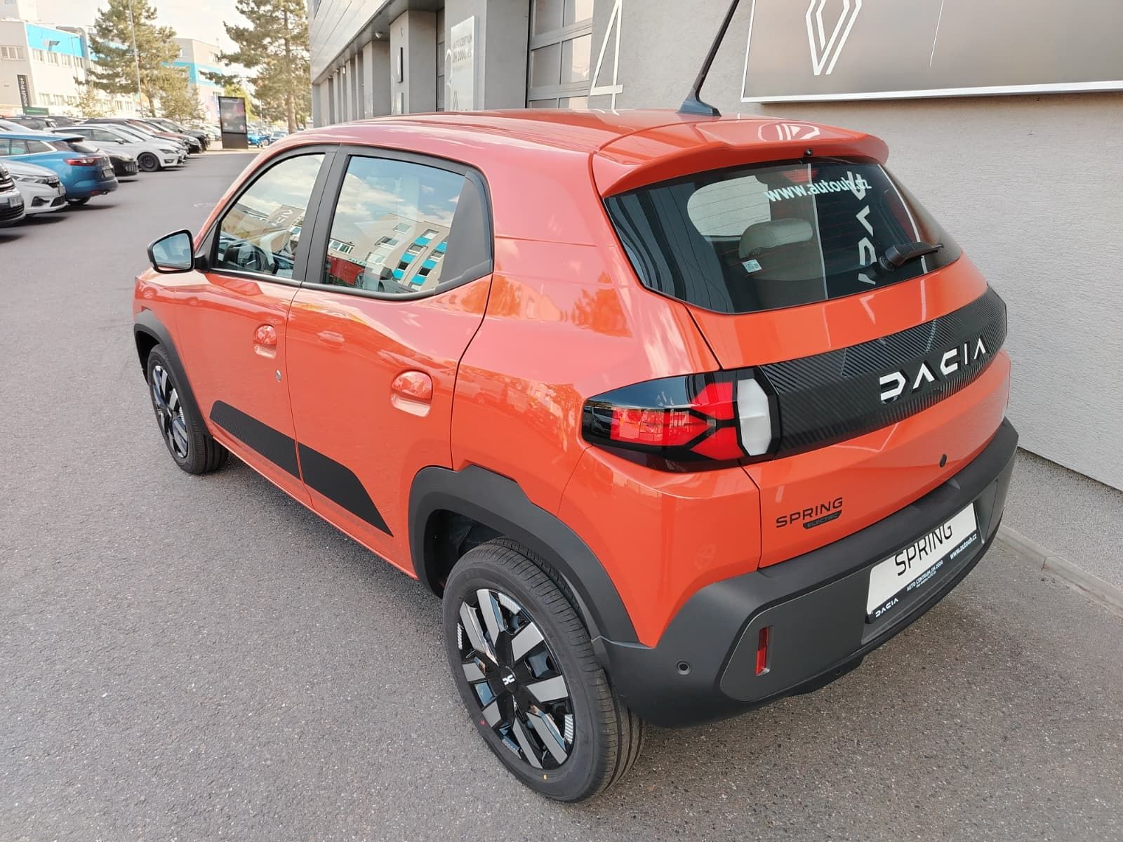 Dacia Spring, Expression 65 - fotka 5