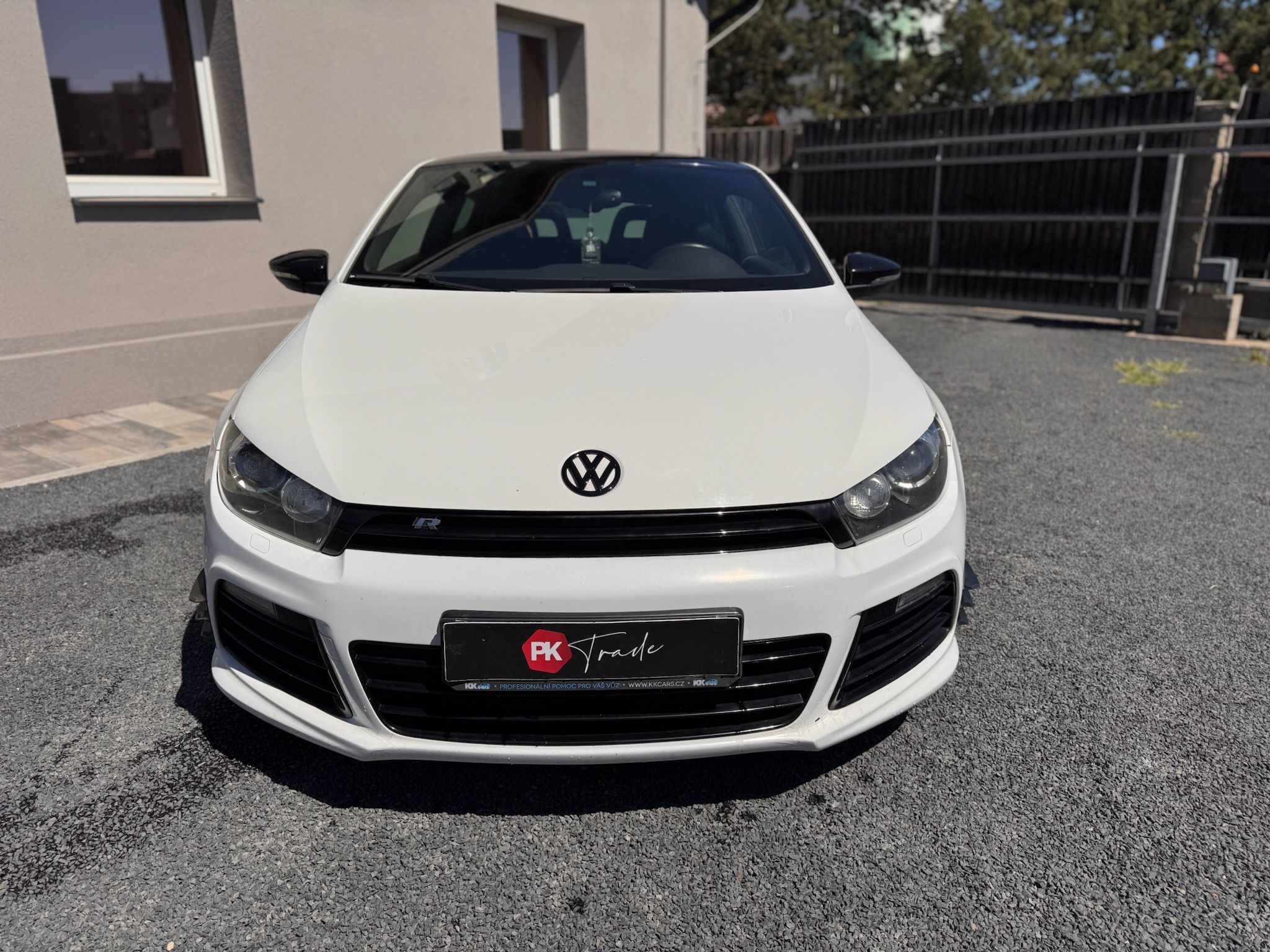 Volkswagen Scirocco, R 2.0 TSI | 195 kW model 2011 - fotka 3