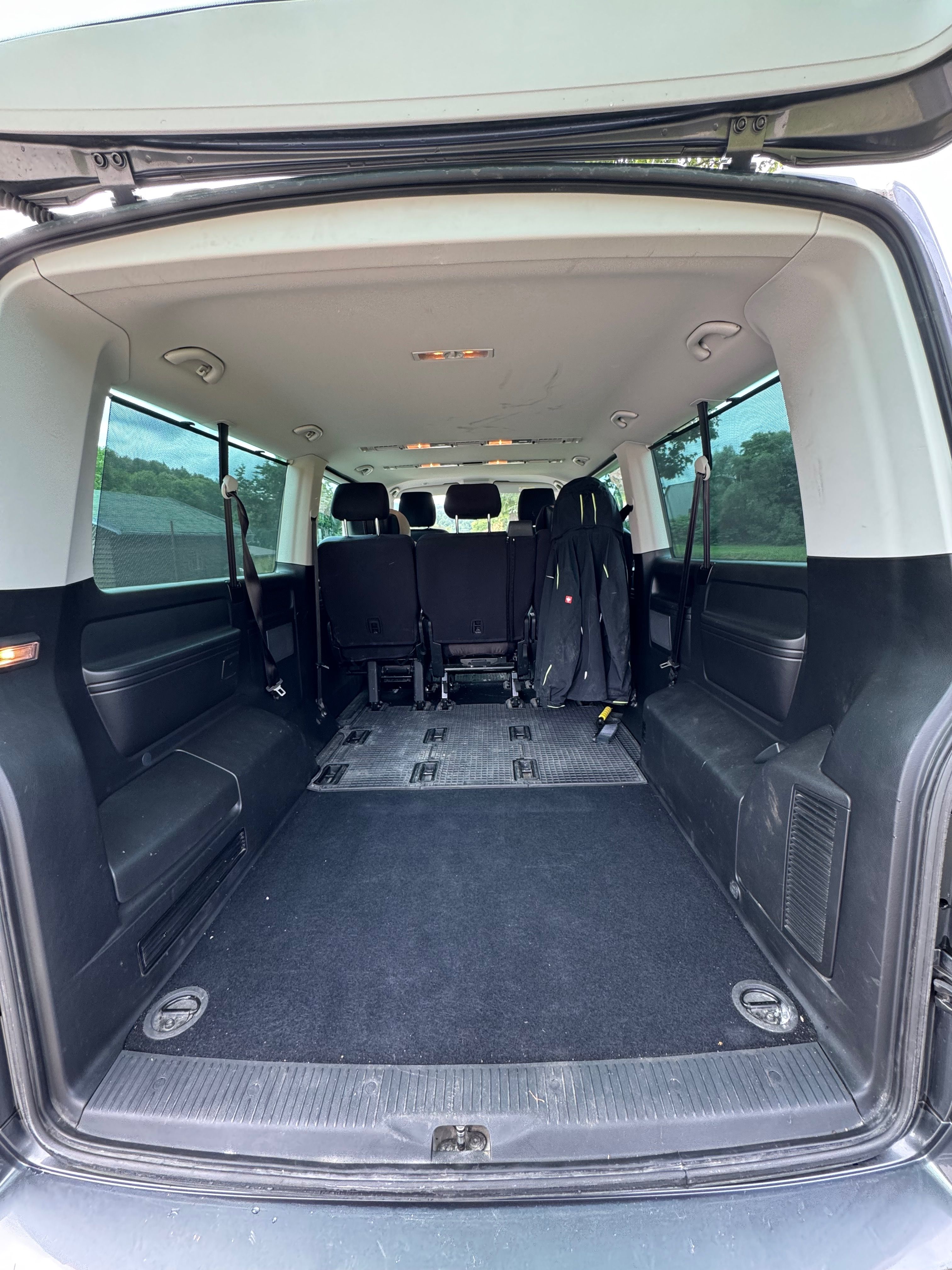Volkswagen Caravelle, VW Caravelle T6 long - fotka 4