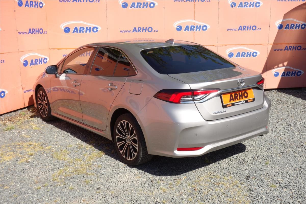 Toyota Corolla, 1,6 VVT-i, ČR, 1 MAJ.,SERV.KN. - fotka 5