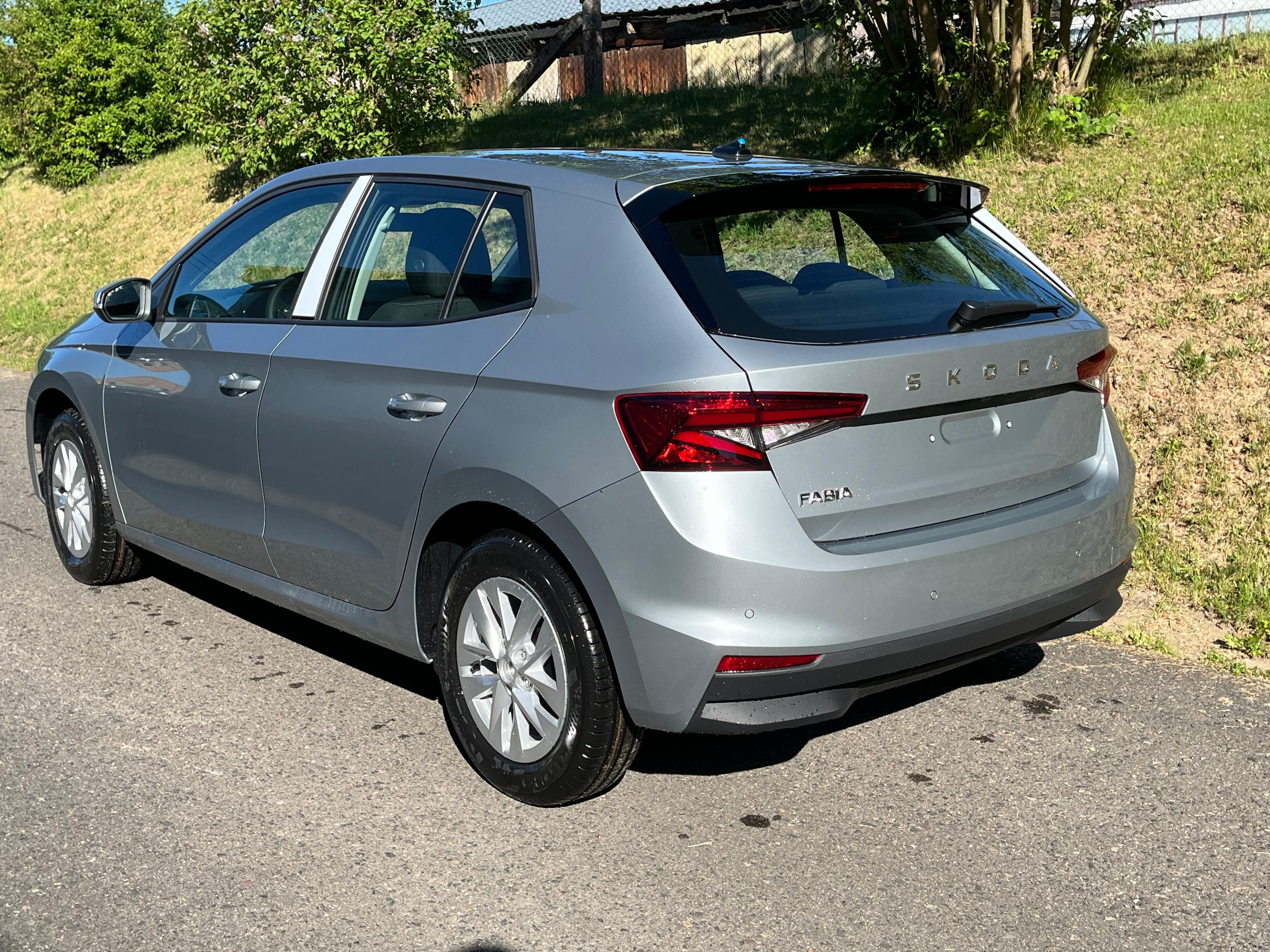 Škoda Fabia, 130 let 1,0 MPI 59 kW - fotka 3