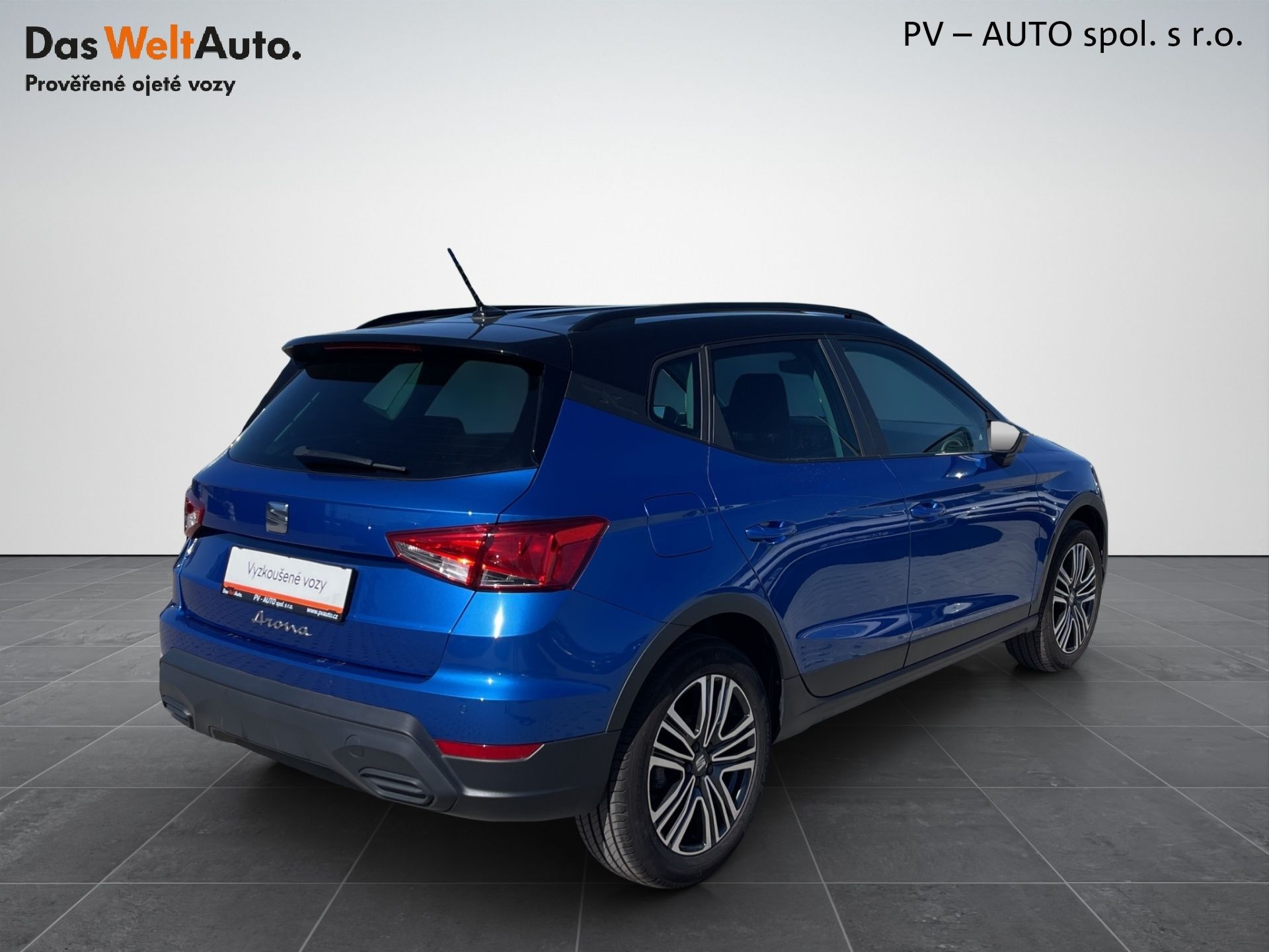 Seat Arona, 1.0 TSI 81kW DSG Style Plus - fotka 2