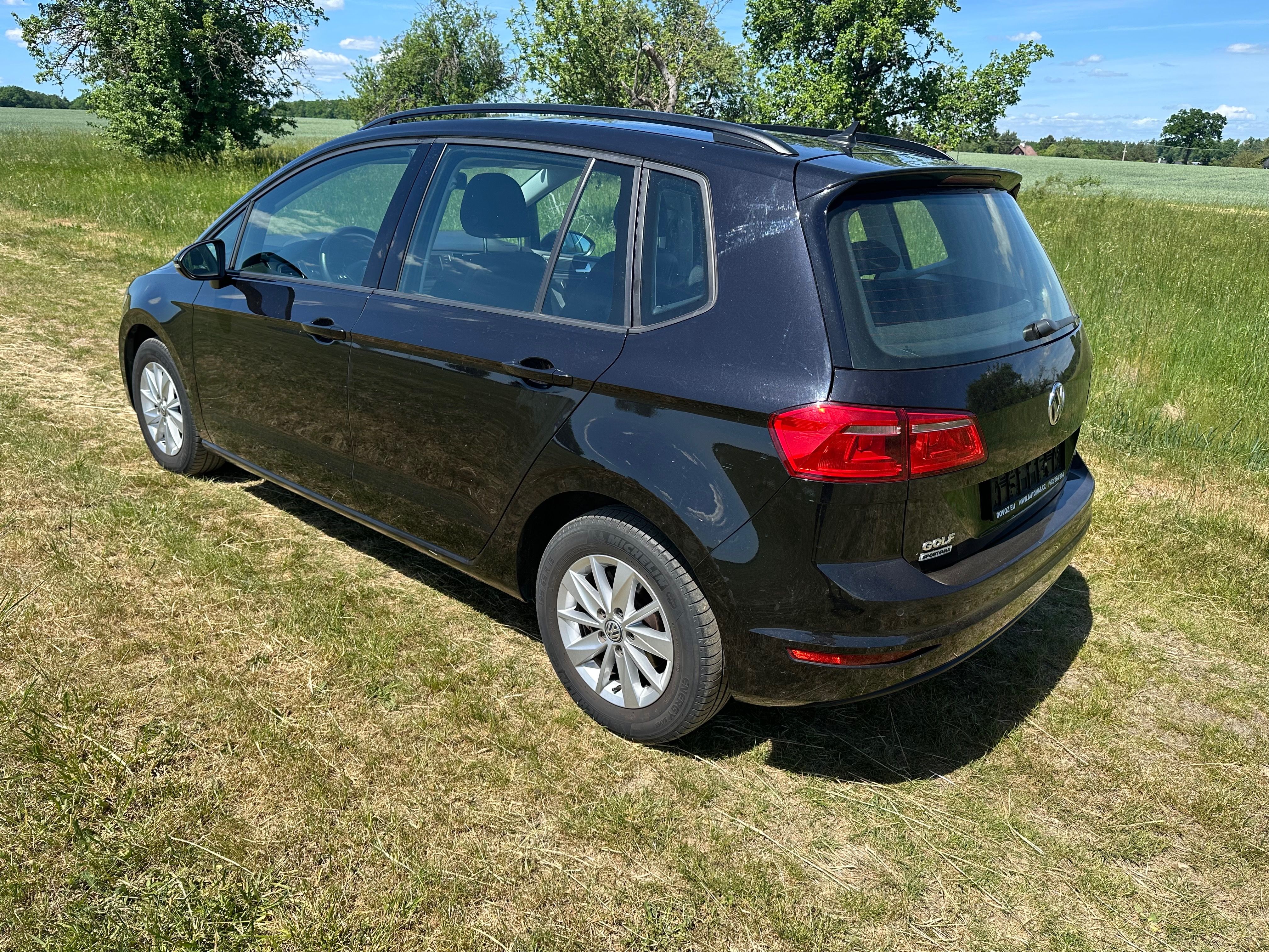 Volkswagen Golf Sportsvan, 1.2TSI-63KW-130000KM-SERVIS - fotka 4