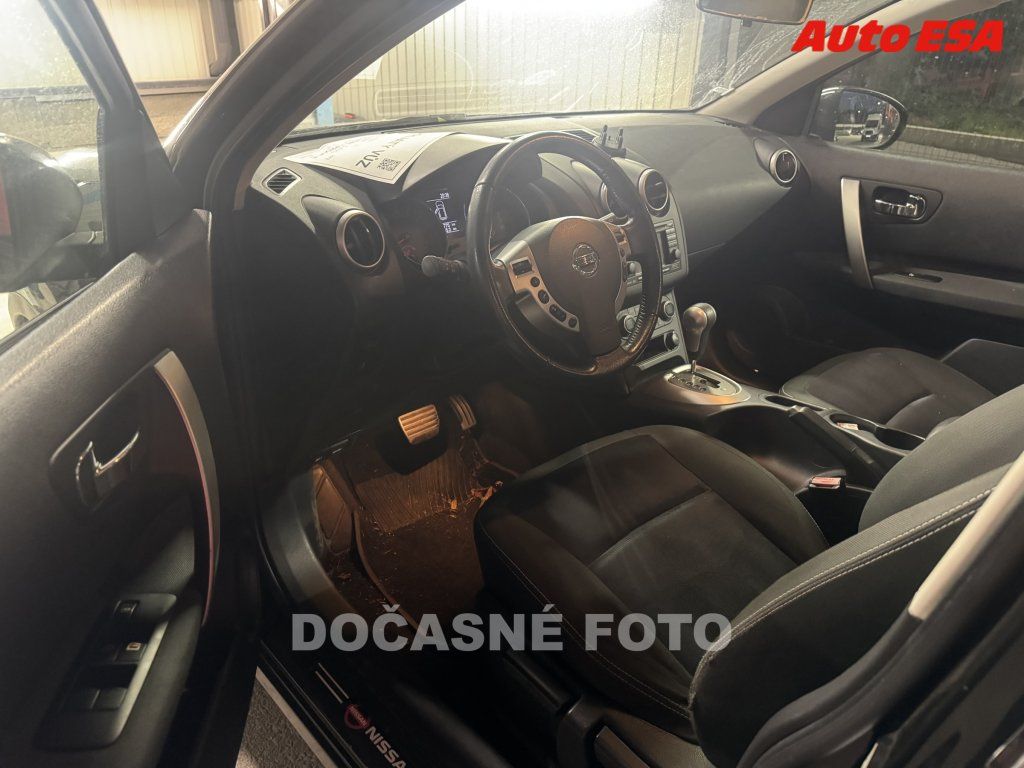 Nissan Qashqai, 2.0I - fotka 3