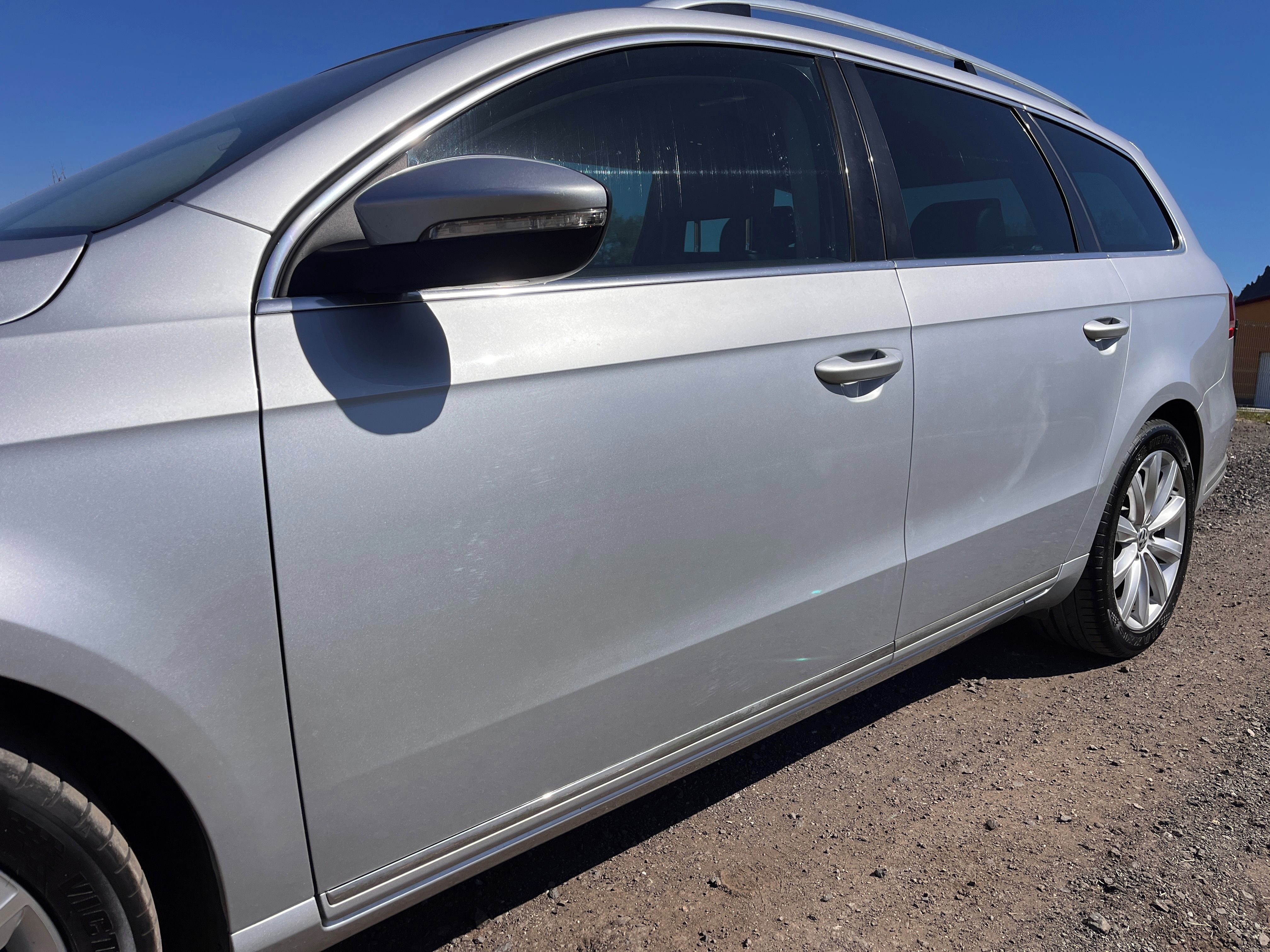 Volkswagen Passat, 2.0TDI 103KW HIGHLINE,1.MAJ - fotka 5