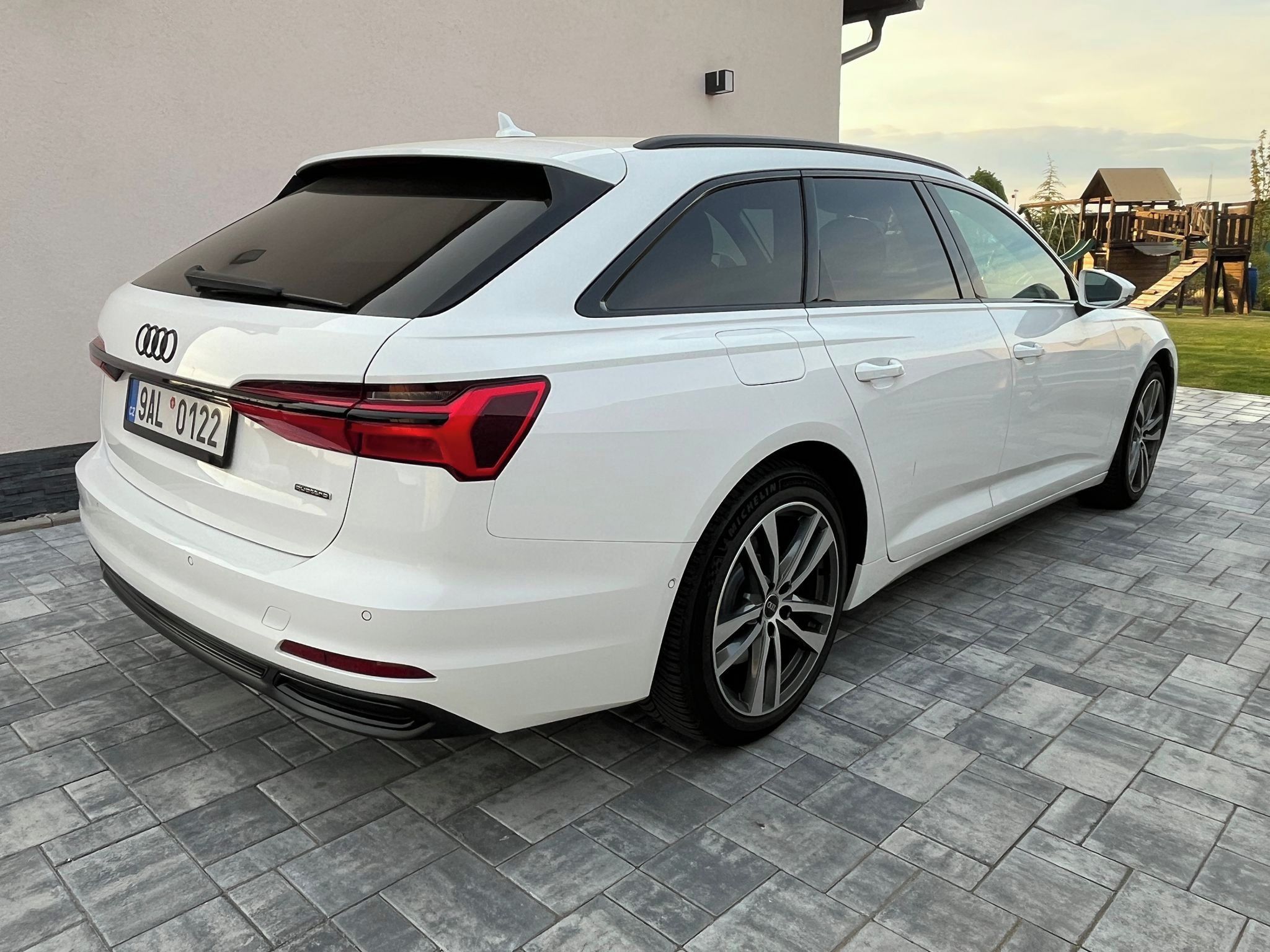 Audi A6 Avant, AUDI A6 SPORT 45 TFSI QUATTRO - fotka 2