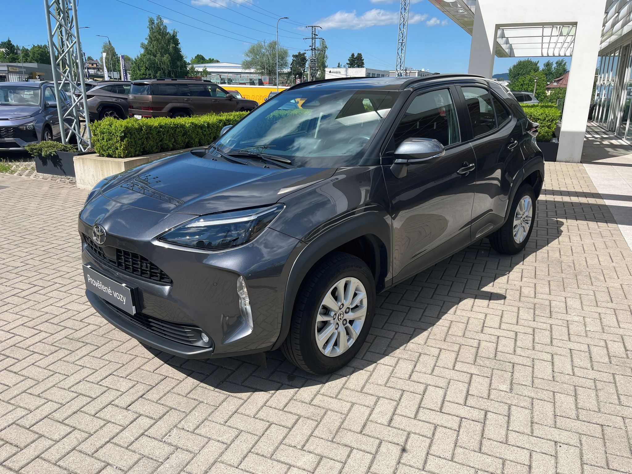 Toyota Yaris Cross, 1.5 Hybrid e-CVT Comfort - fotka 2