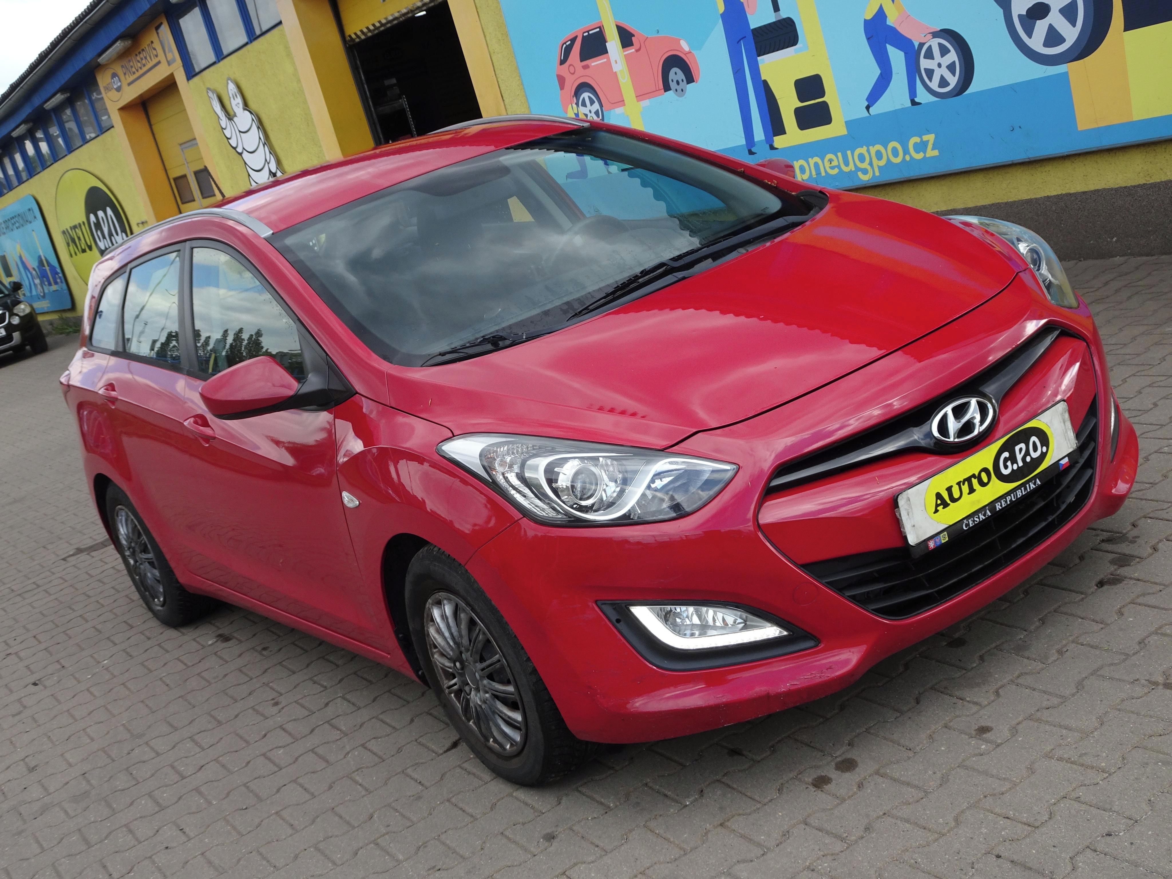 Hyundai i30, i 30 Combi - fotka 2