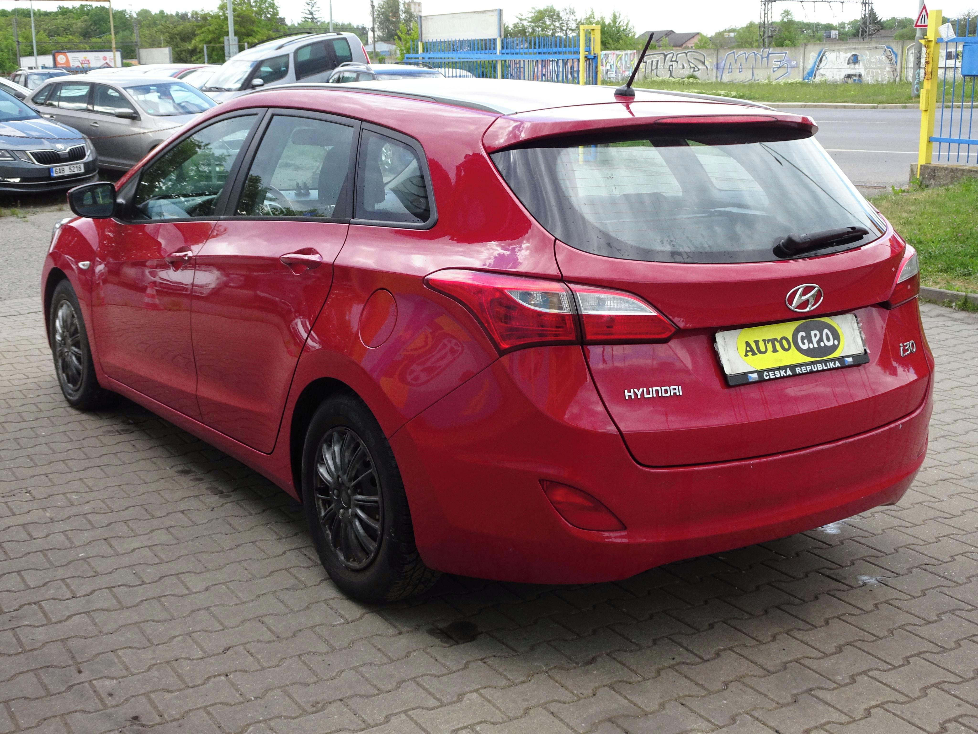 Hyundai i30, i 30 Combi - fotka 4