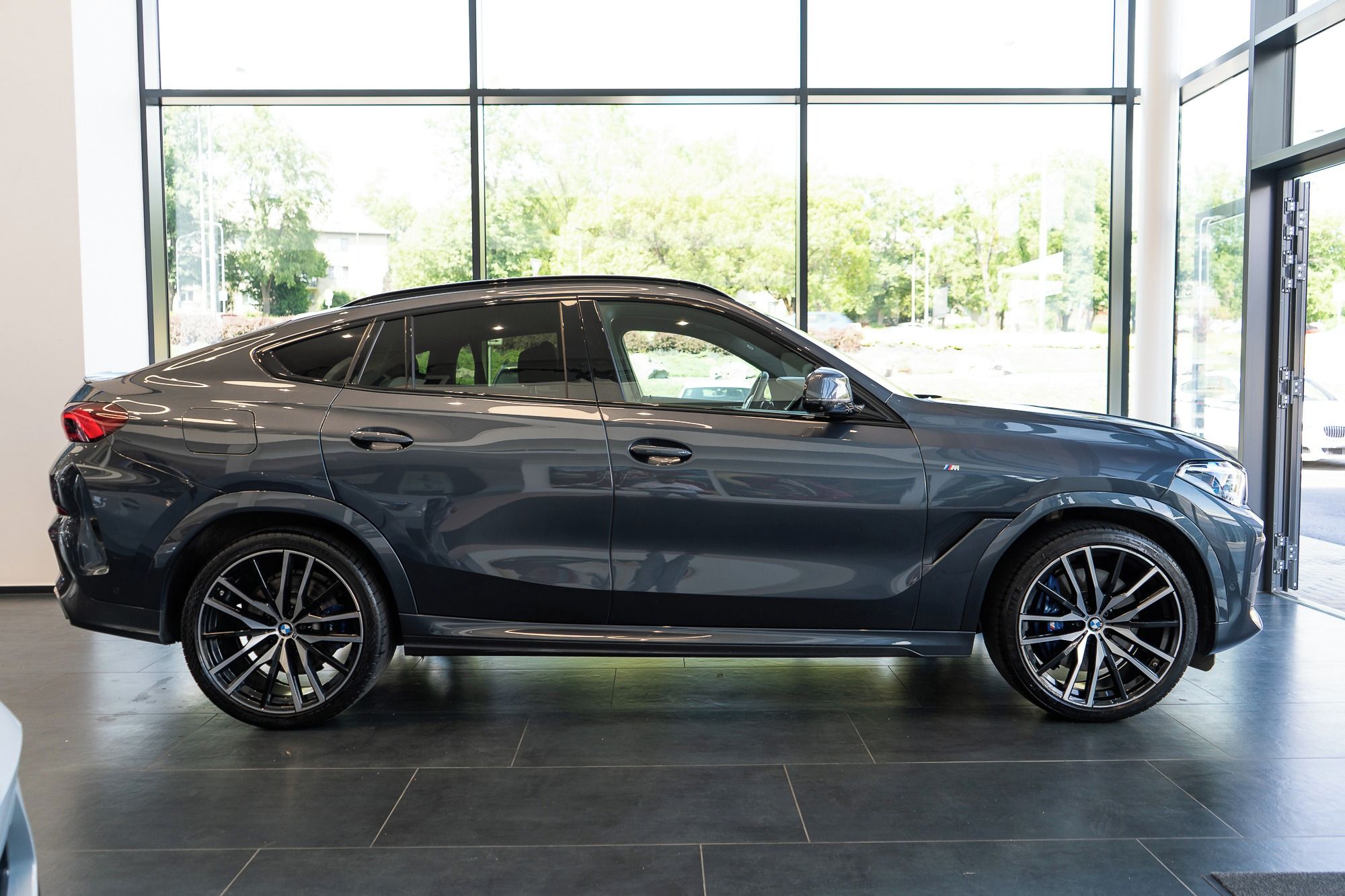 BMW X6, xDrive30d - fotka 4