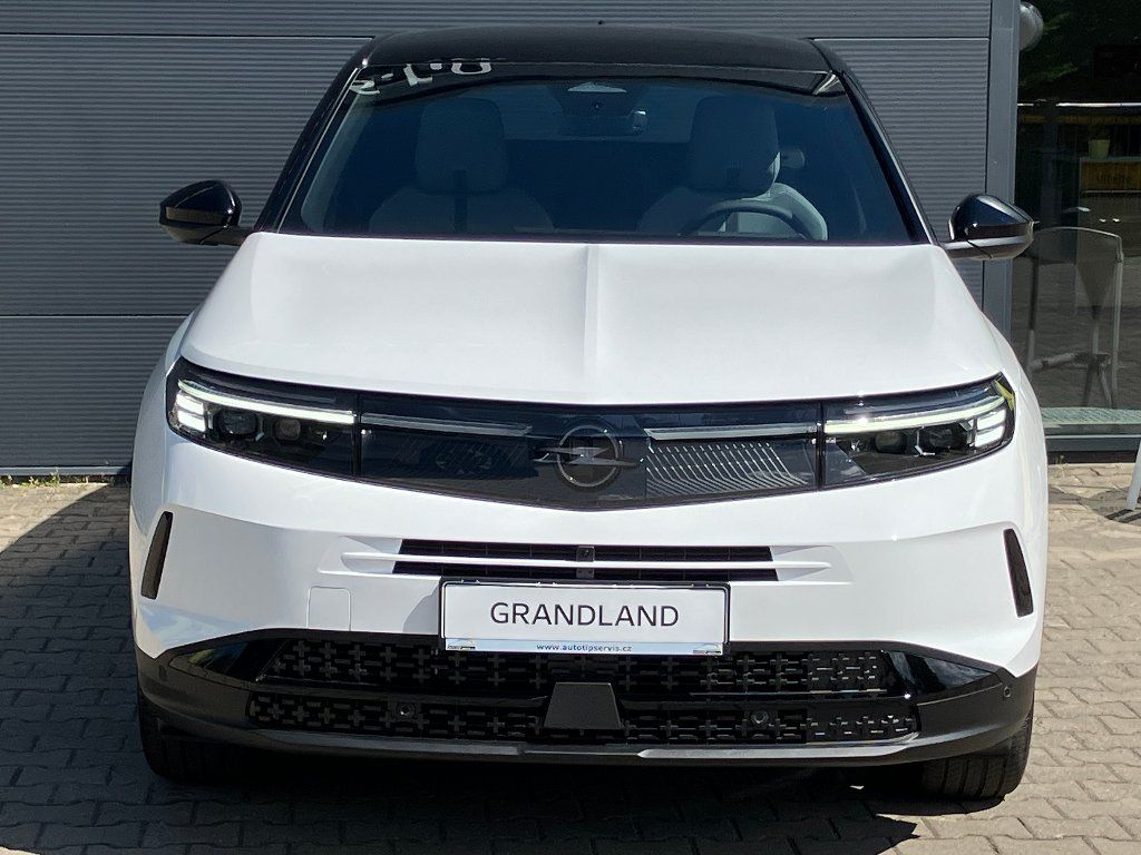 Opel Grandland, ULTIMATE Hybrid 1.2 Tubro - fotka 2