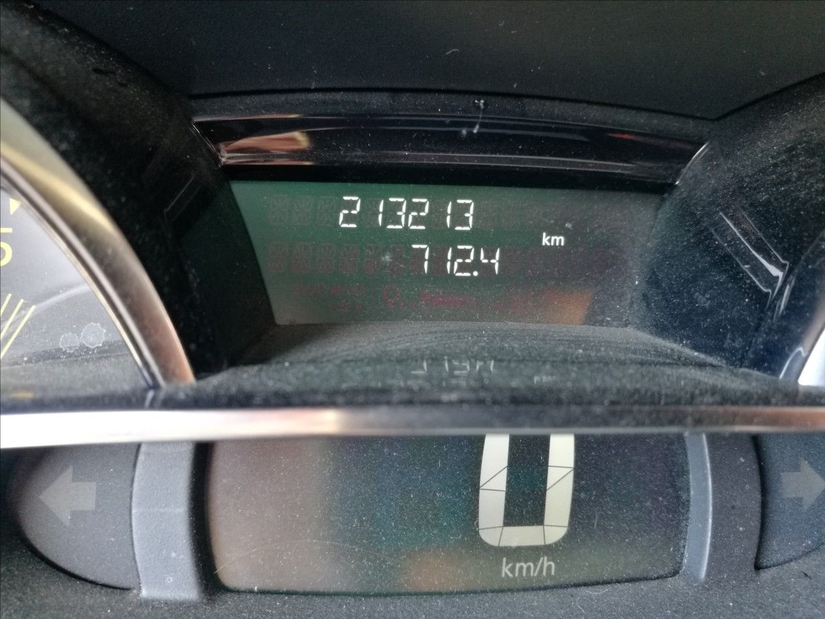 Renault Clio, 1,5 dCi - fotka 6
