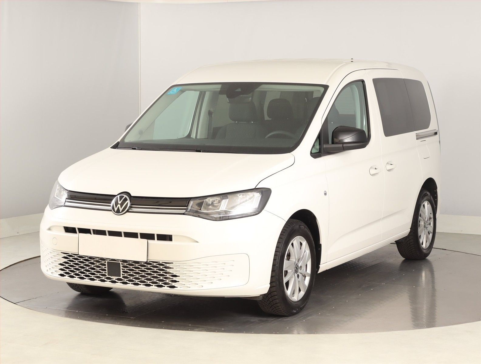Volkswagen Caddy, 1.5 TSI, Life, 5Míst, Klima - fotka 2