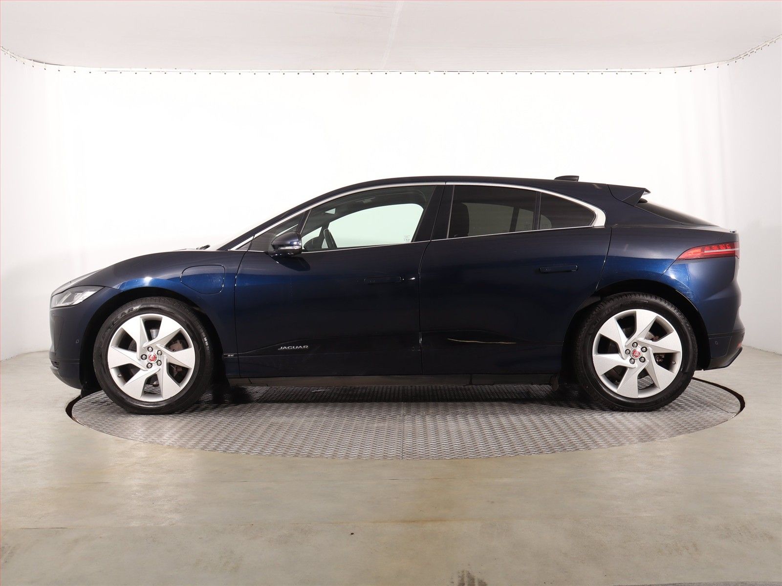 Jaguar I-Pace, EV400, SoH 89%, 4X4, Automat - fotka 3