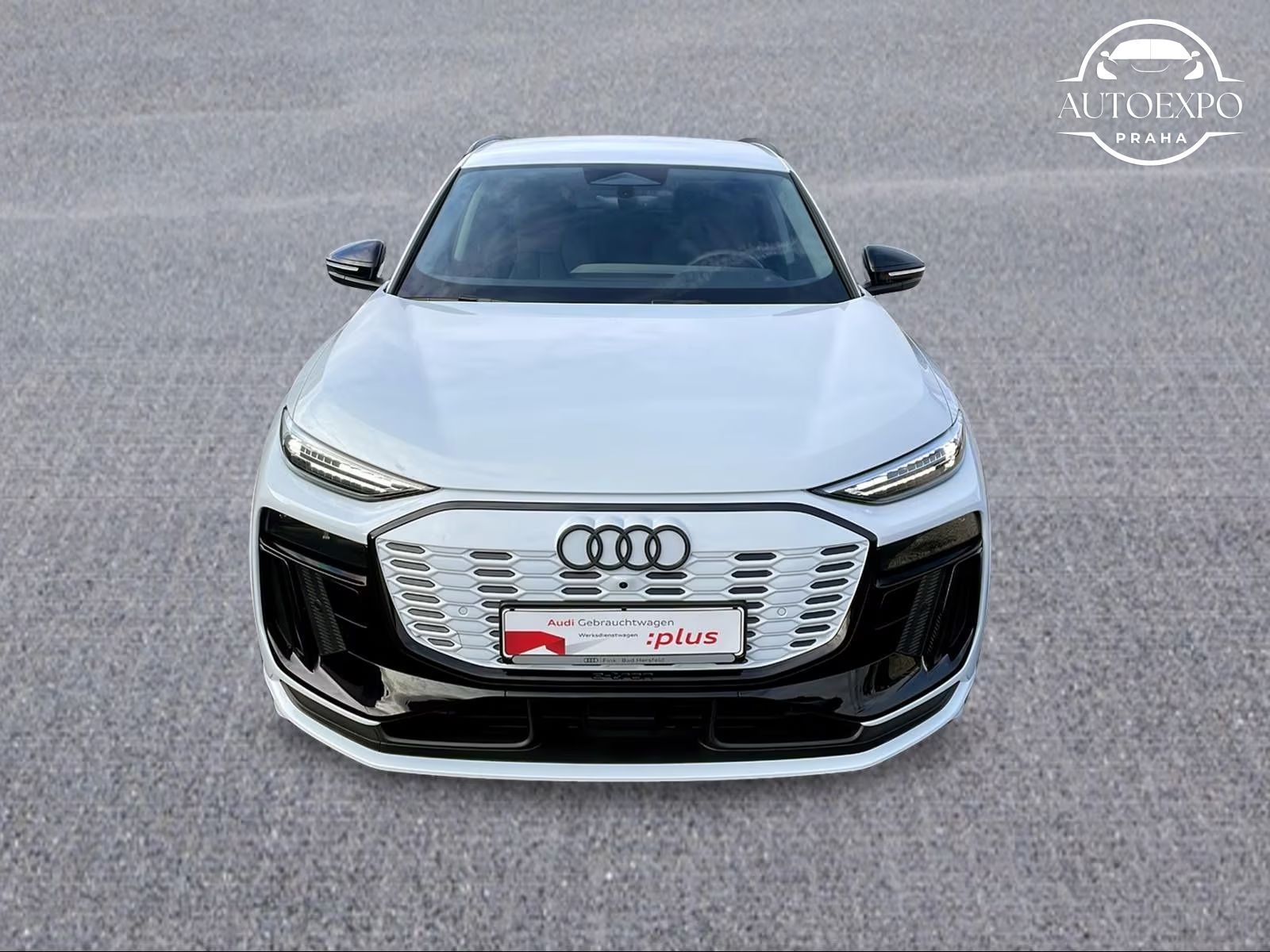 Audi Q6 e-tron, S line