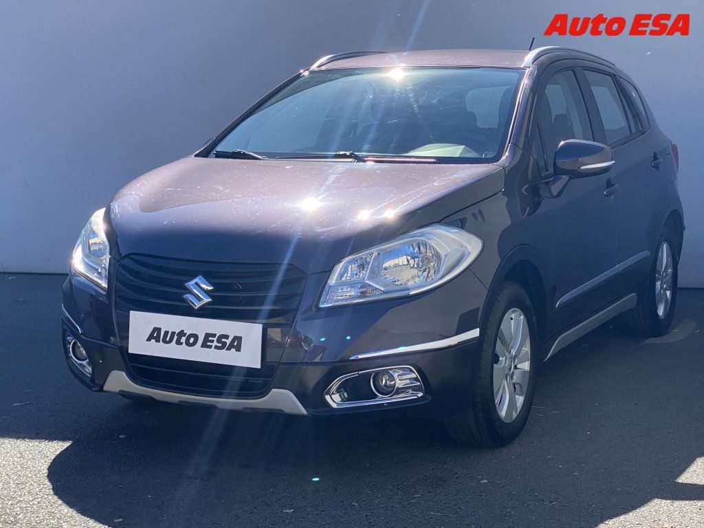 Suzuki SX4, 1.6i,Club - fotka 3