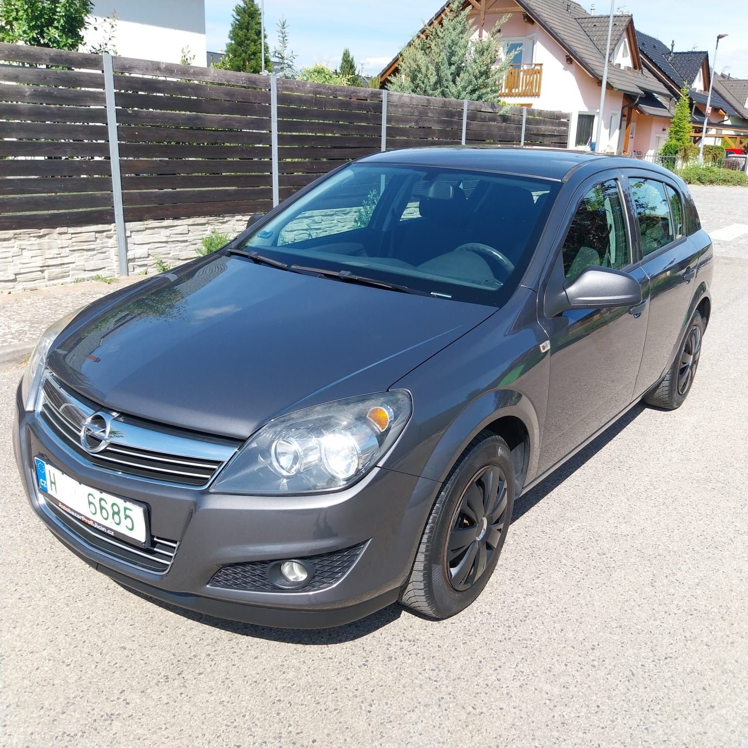 Opel Astra, 1,4 / 66 kW klima serviska