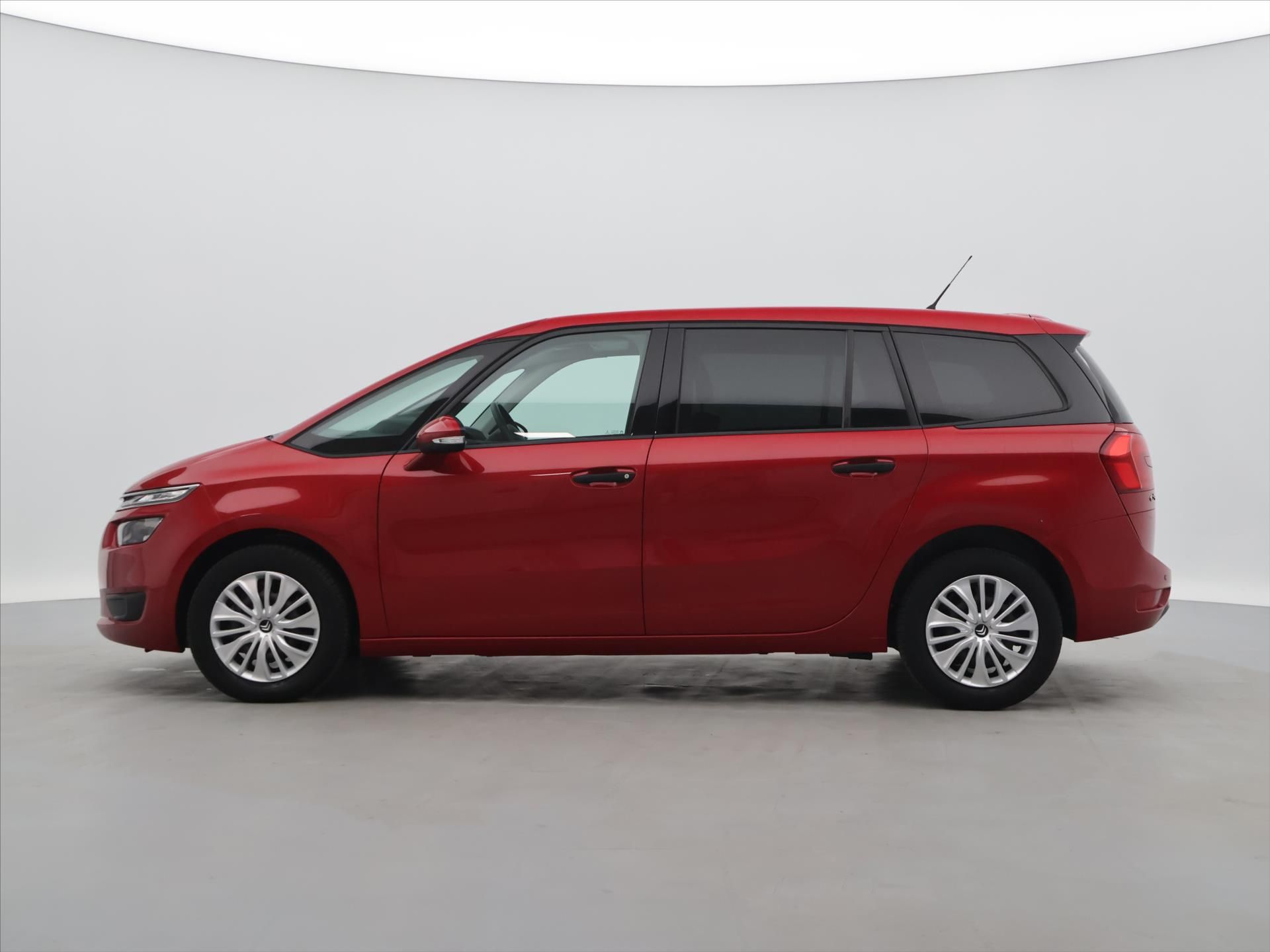 Citroën Grand C4 Picasso, 1,2 Puretech 96kW 71230KM - fotka 4