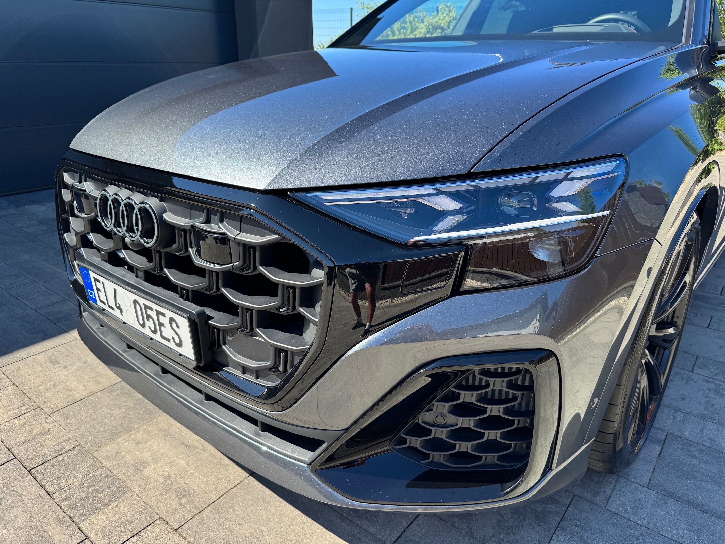 Audi Q8 - fotka 2