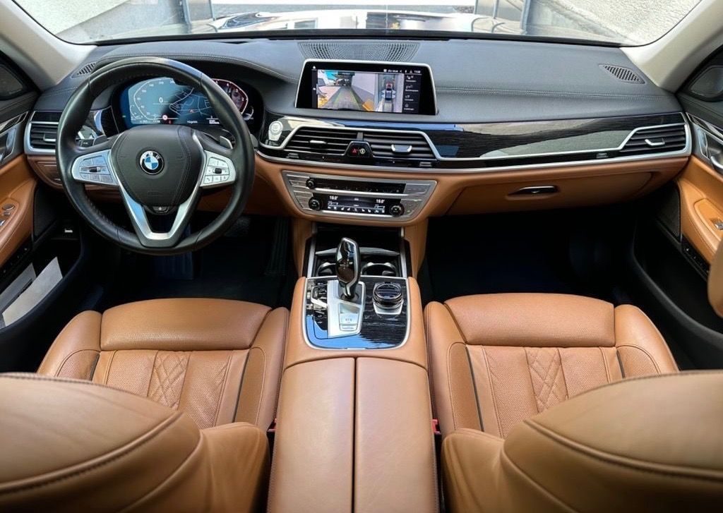 BMW Řada 7, BMW 740D xDrive facelift - fotka 3