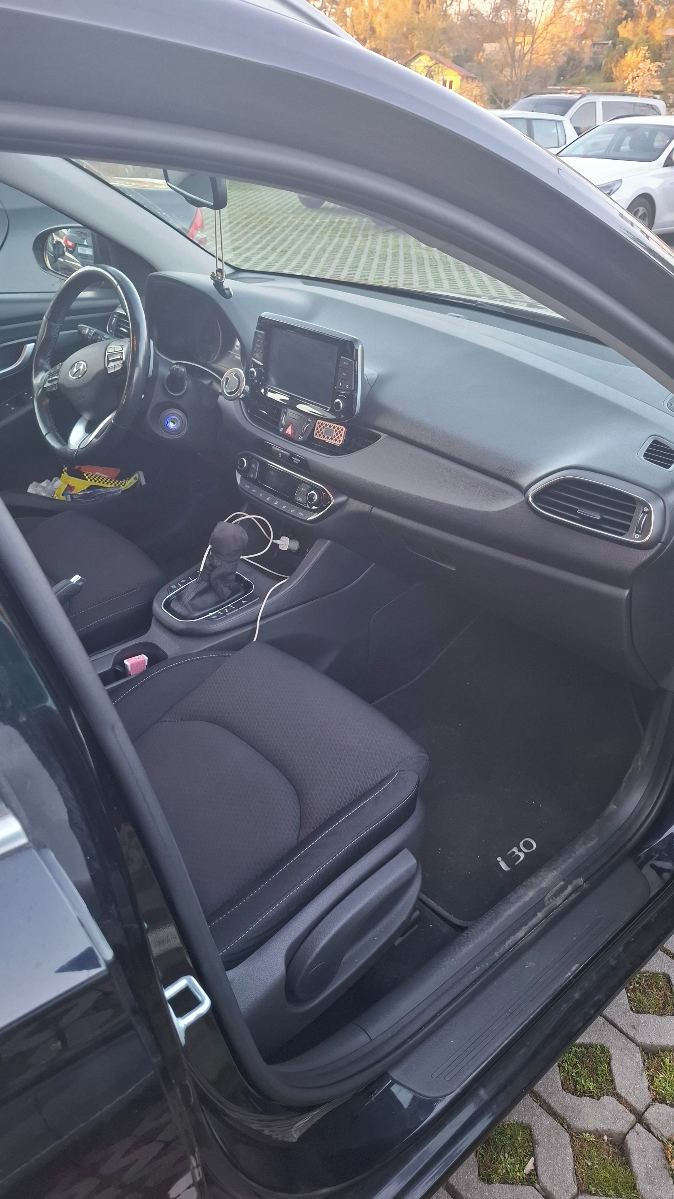 Hyundai i30, Hyundai i30 1.6crdi - fotka 6