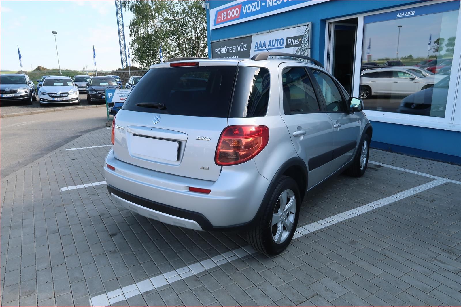 Suzuki SX4, 1.6 VVT, 4X4, ČR,1.maj - fotka 5