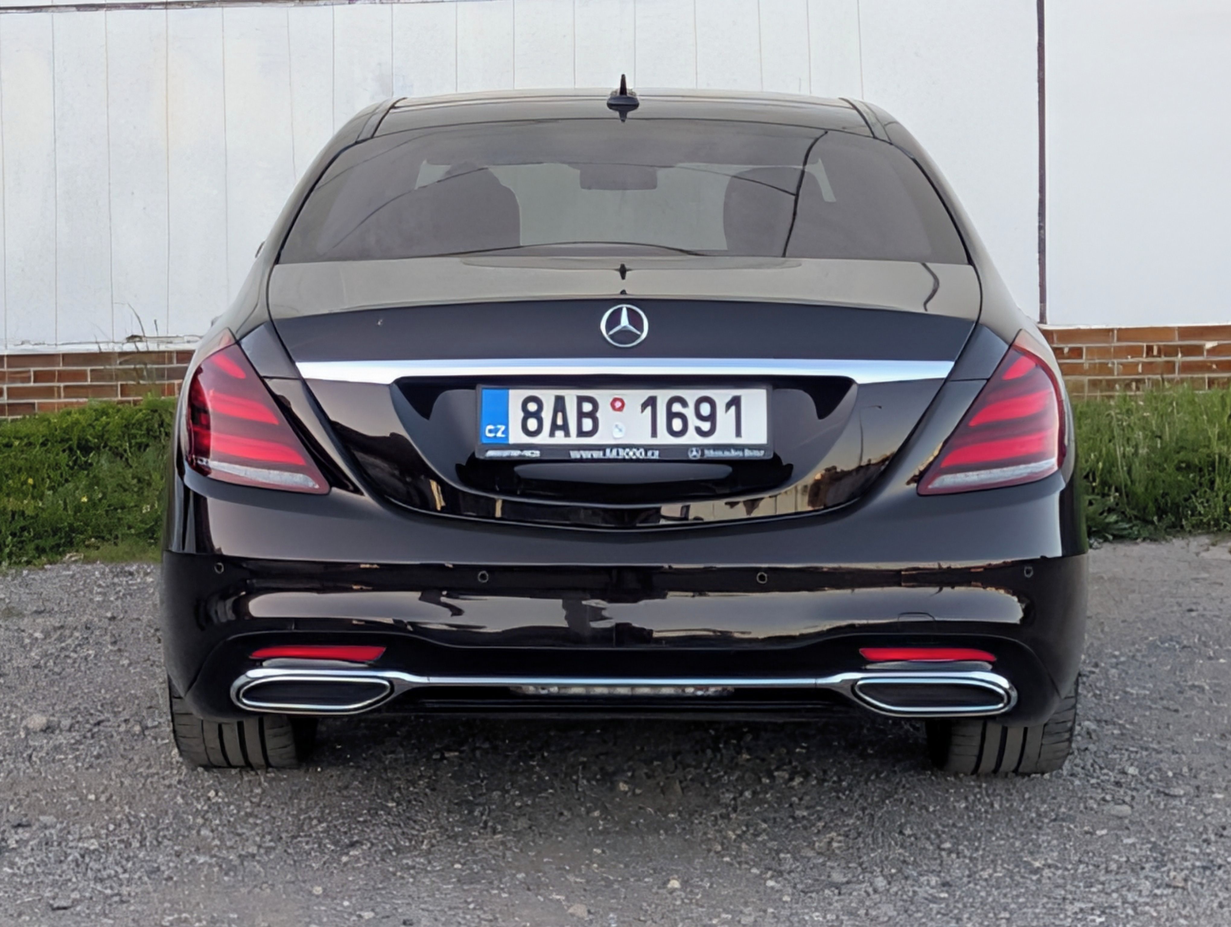 Mercedes-Benz Třídy S, 400d L Exclusive Grand Edition - fotka 4