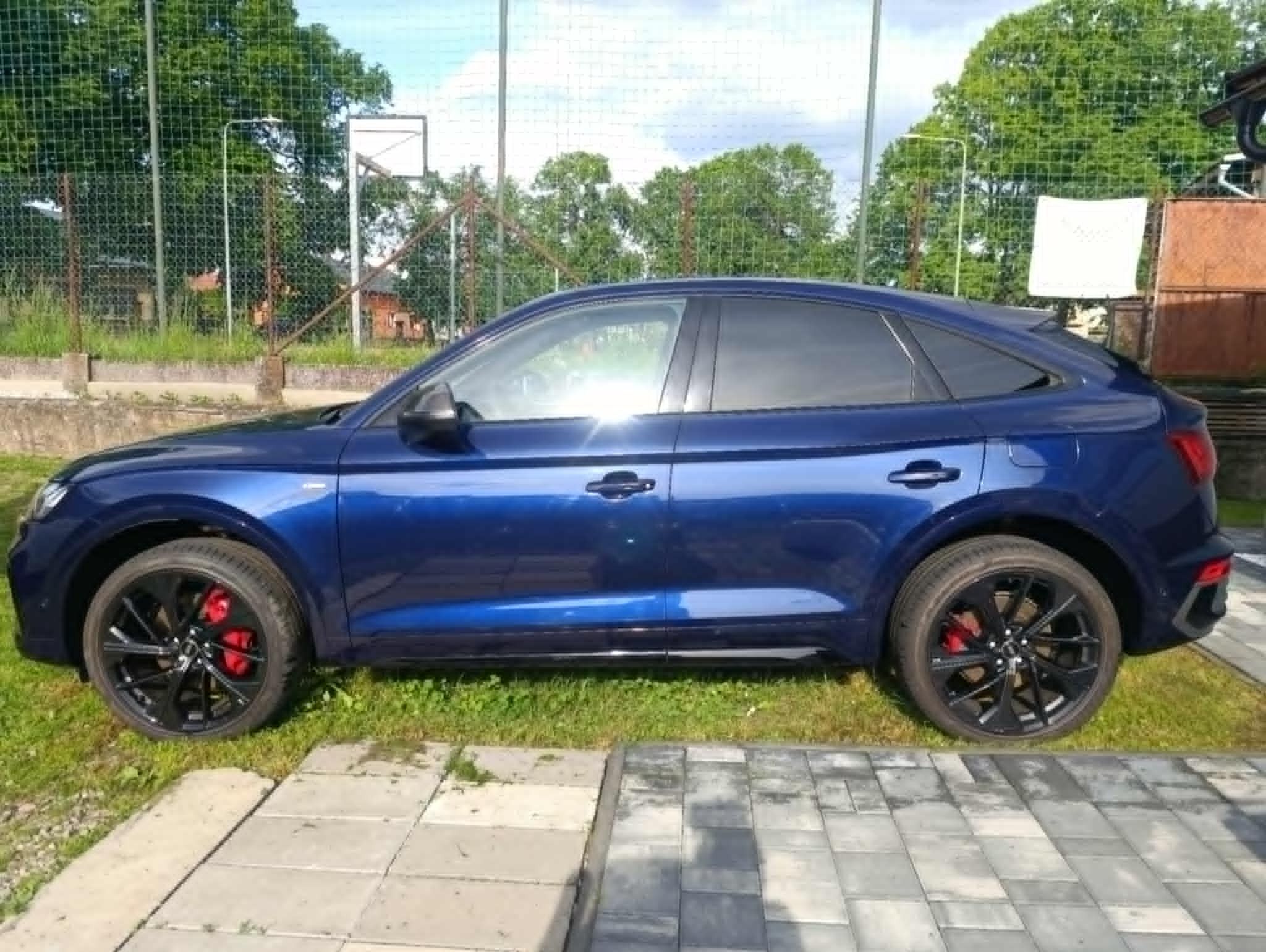 Audi Q5, 2.0 S-Line Hybrid Quattro - fotka 6