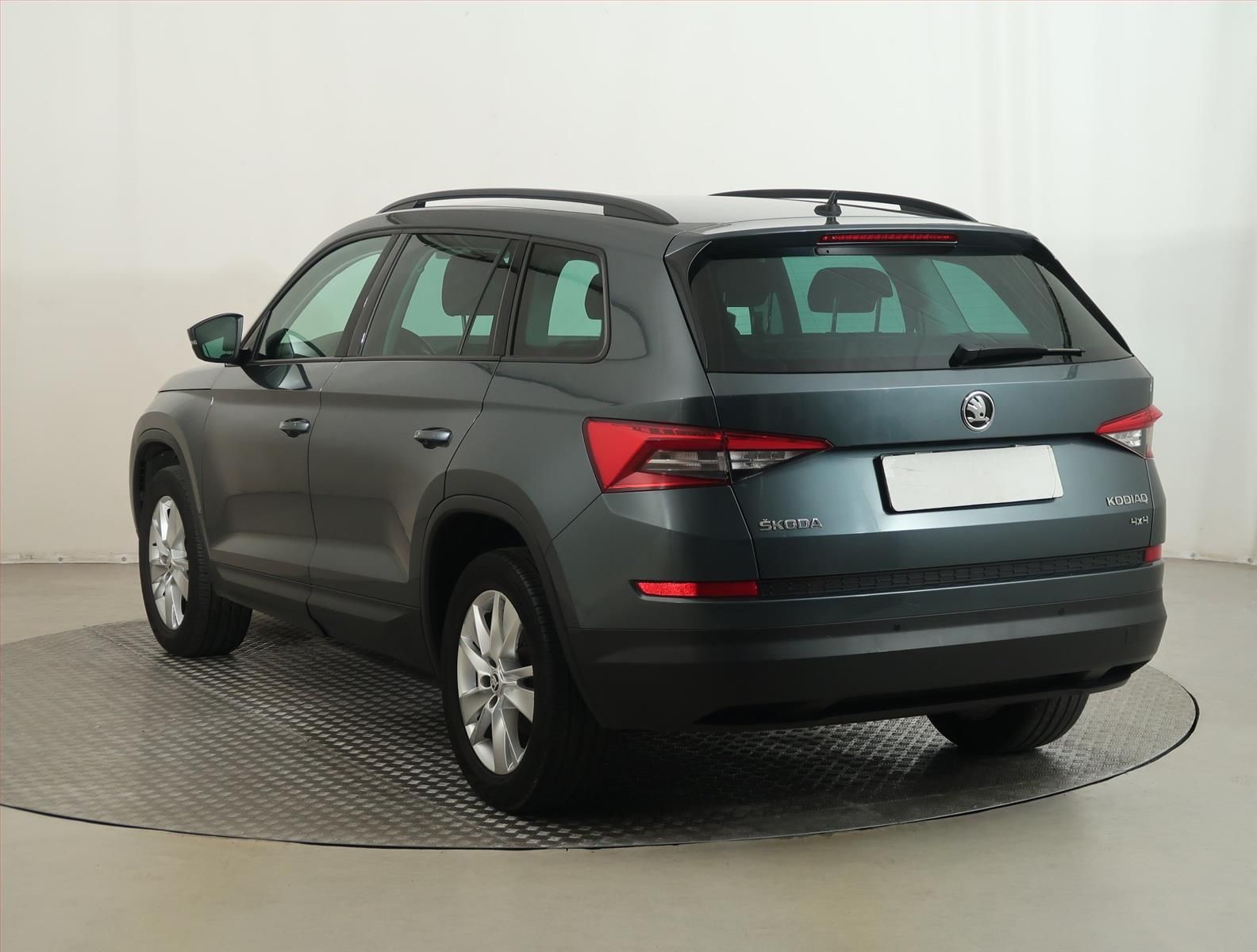 Škoda Kodiaq, 1.4 TSI, 4X4, ČR,1.maj - fotka 4