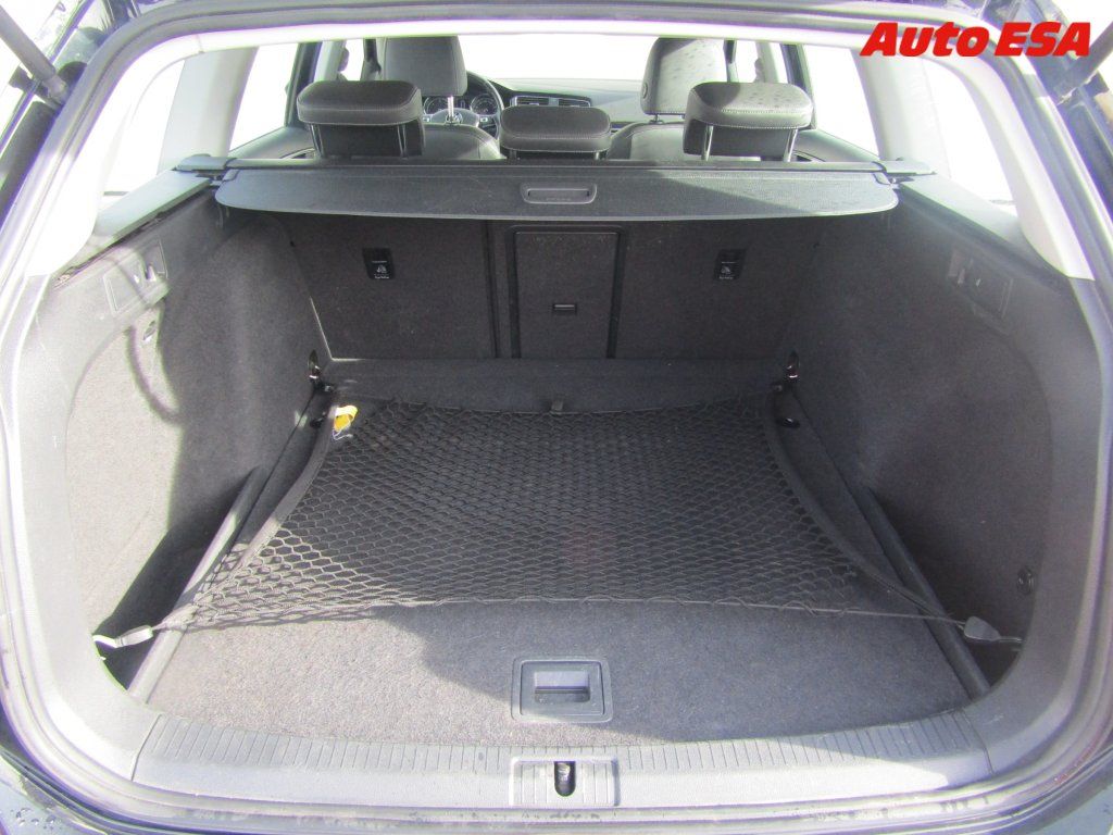 Volkswagen Golf, 1.6TDi,ČR,DSG,park.asist - fotka 4