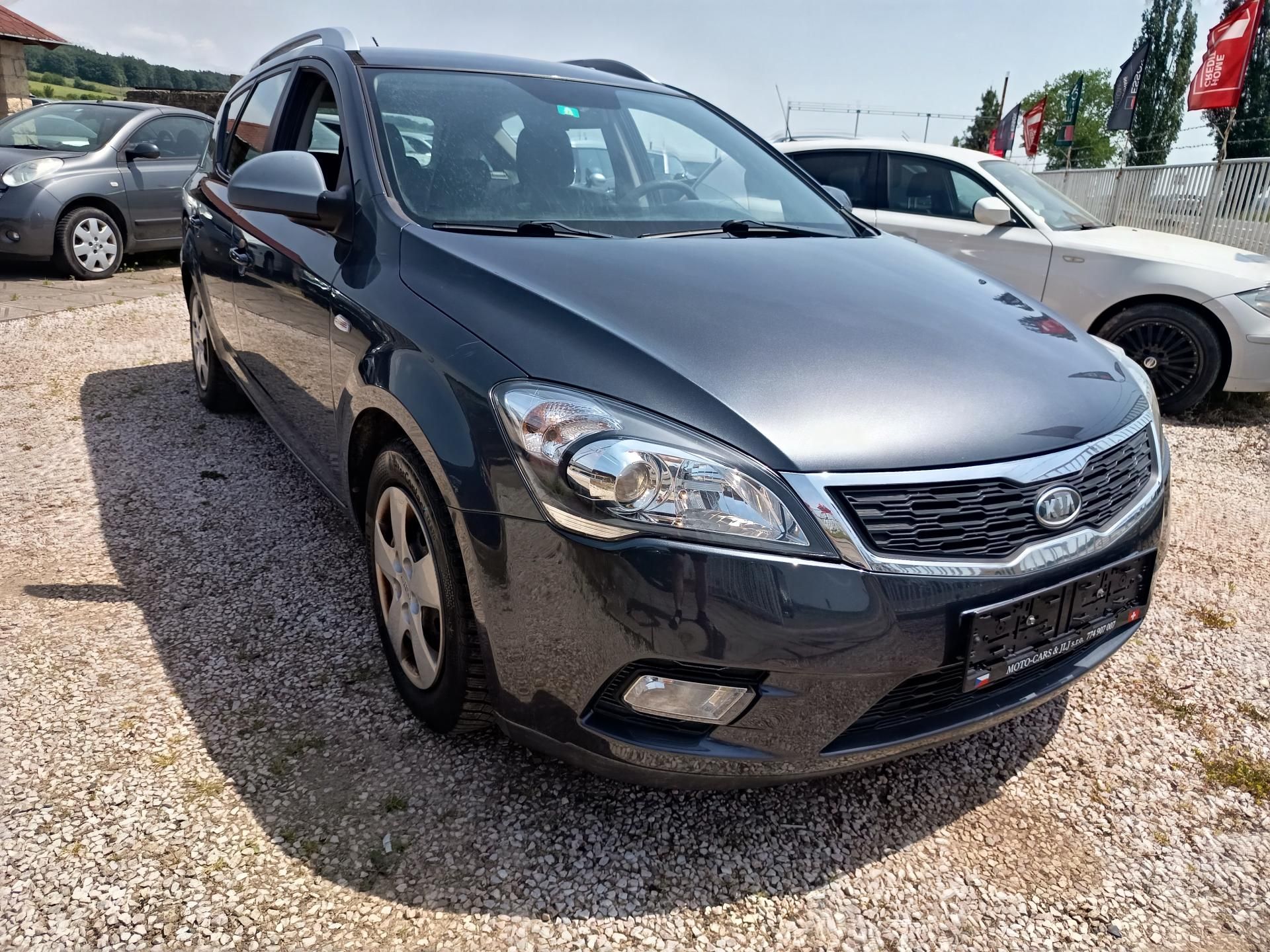 Kia Cee´d, 1.4SW - fotka 6
