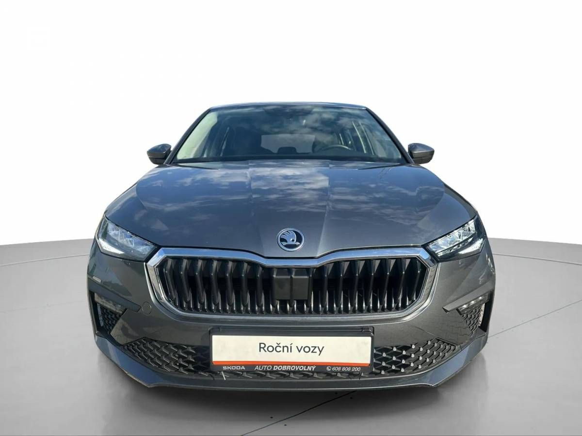 Škoda Scala, Selection 1,0 TSI 85kW MT6/Y69 - fotka 4