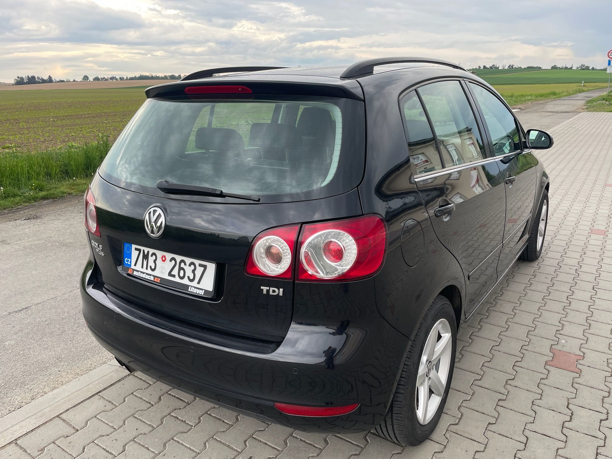 Volkswagen Golf Plus, 2.0 TDI 103kw 2009 - fotka 3