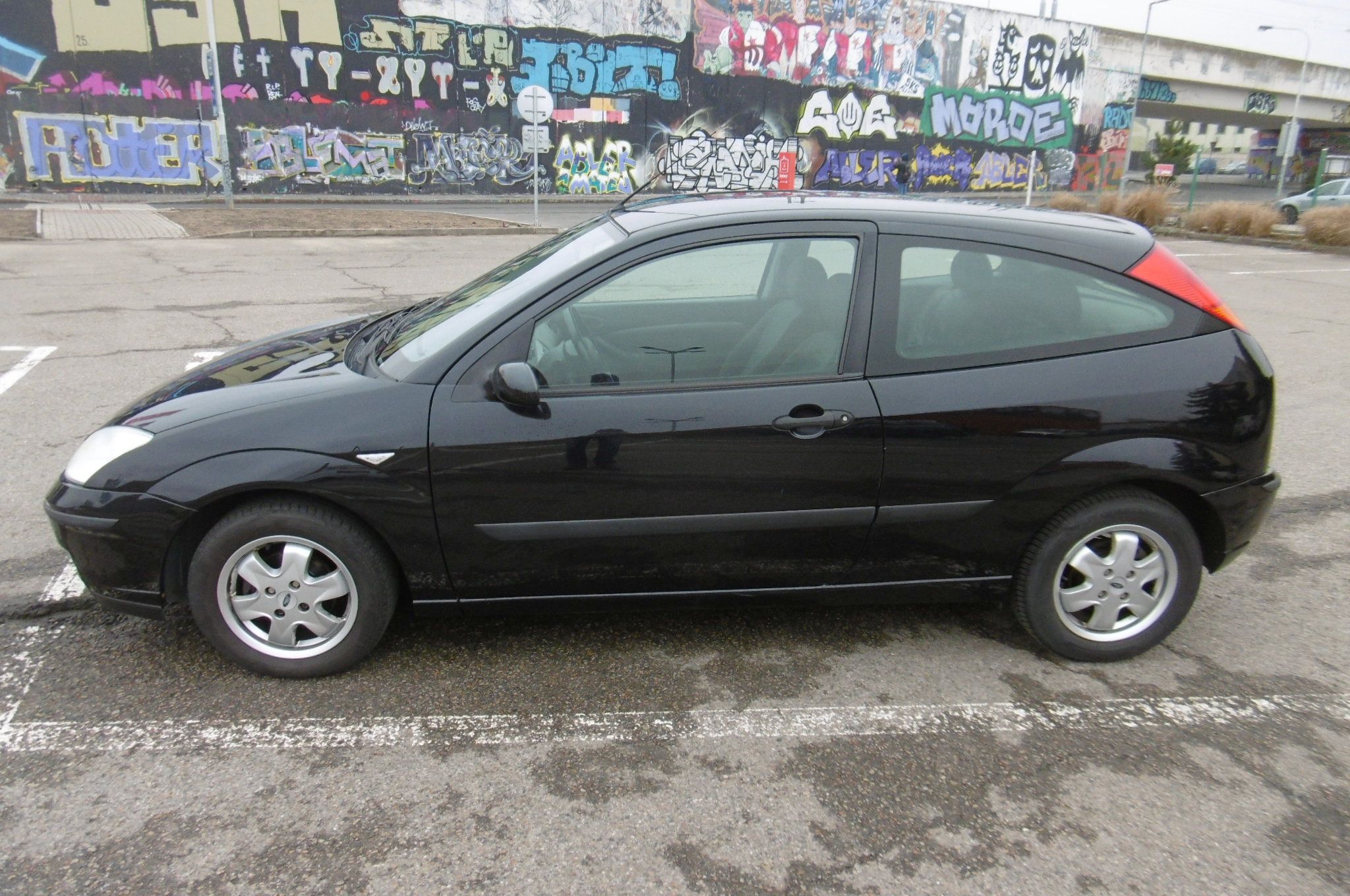 Ford Focus, 1.6i Trend - fotka 2