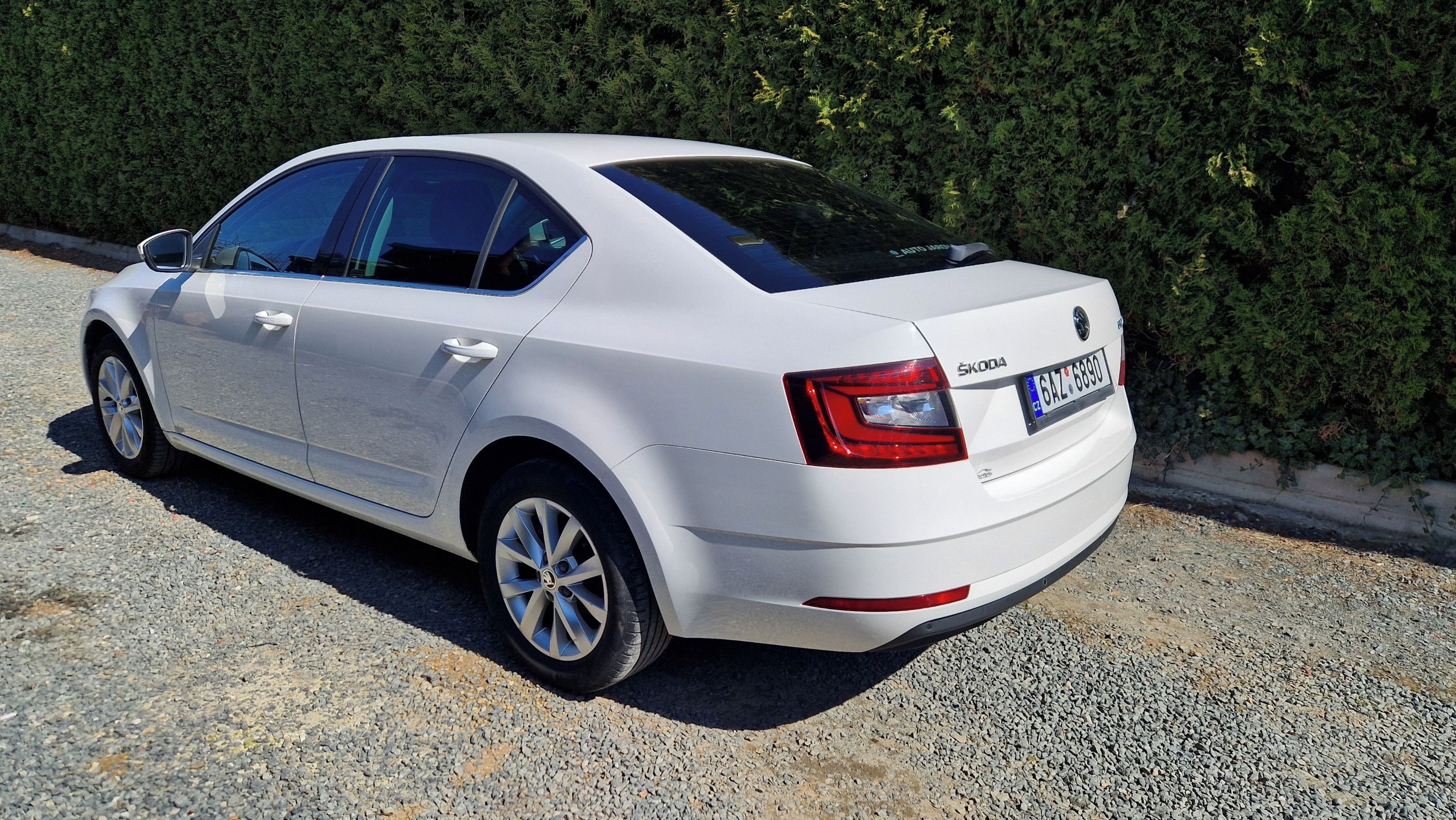 Škoda Octavia, 1,6TDI-85KW-STYLE-LED SVĚTLA - fotka 2