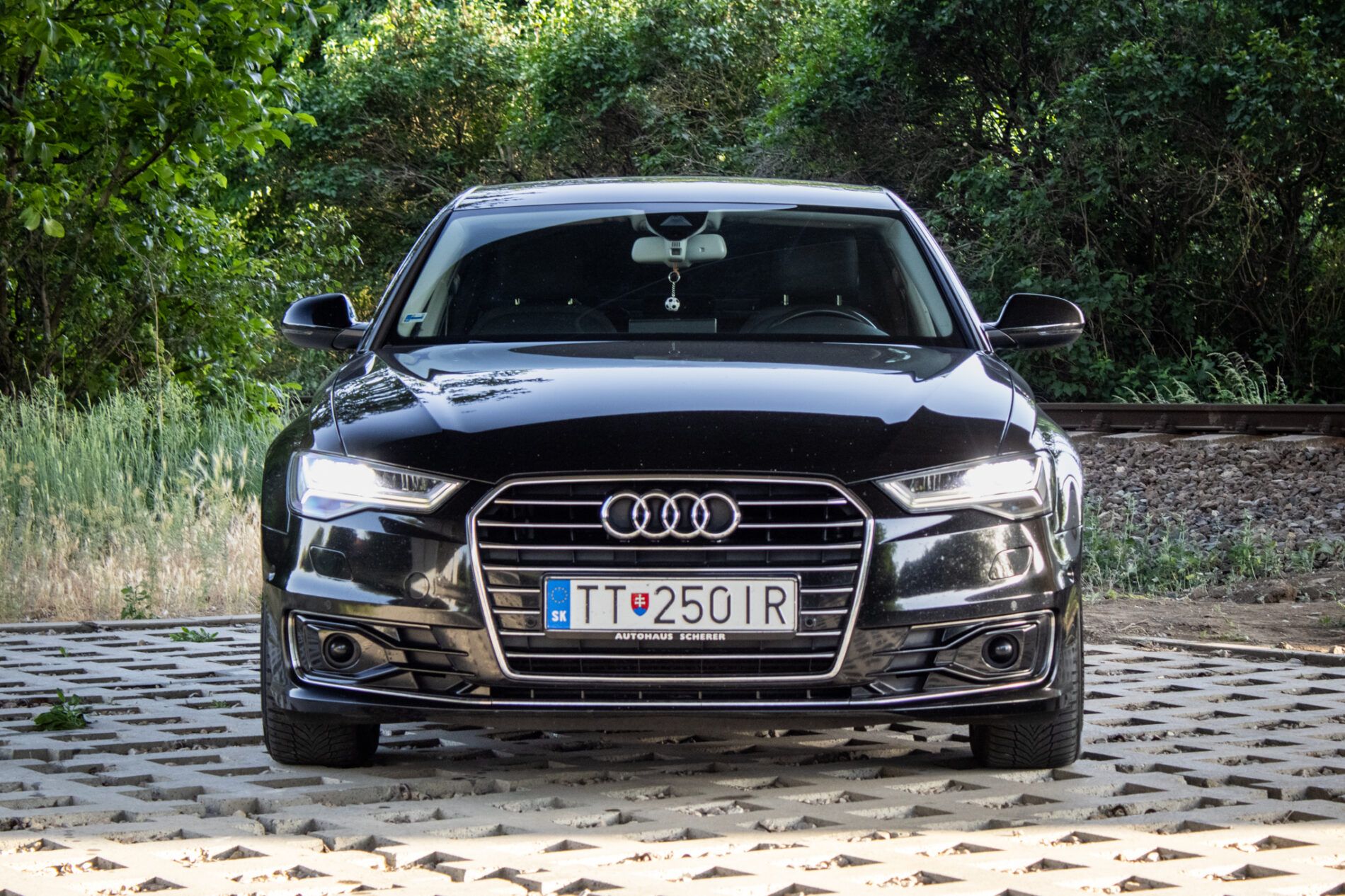 Audi A6 - fotka 2