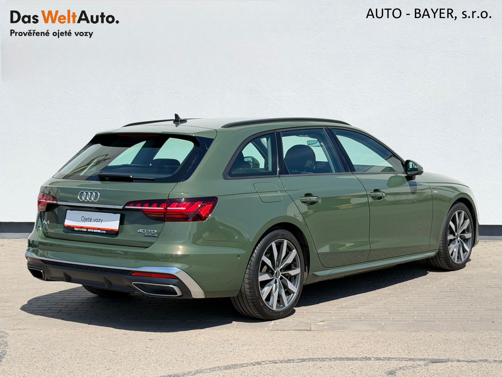 Audi A4 Avant, 40TDi 150kW S-LINE QUATTRO - fotka 2